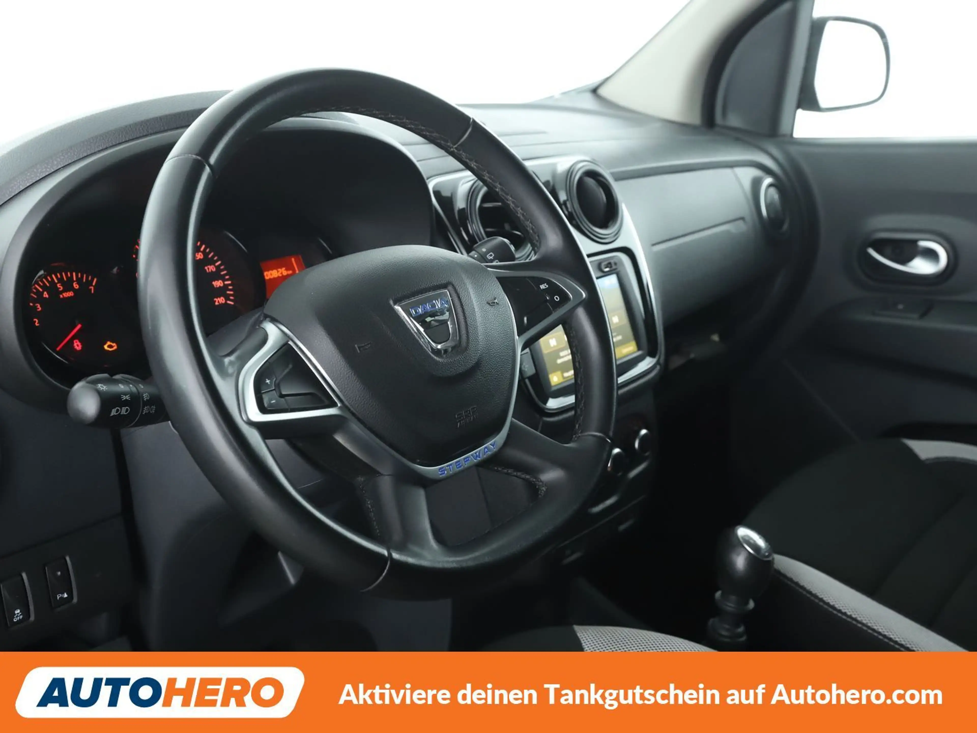Dacia Lodgy 1.5 Blue dCi Stepway Selection*7-SITZER*NAVI* — photo 11