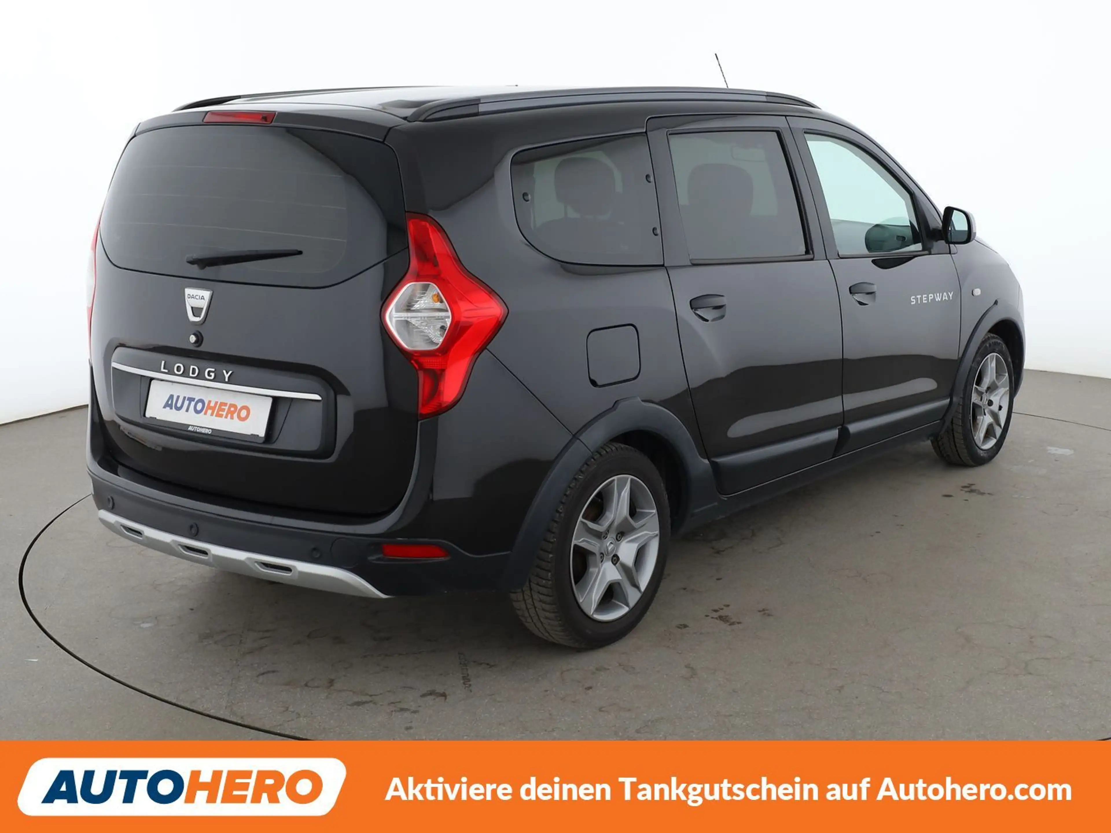 Dacia Lodgy 1.5 Blue dCi Stepway Selection*7-SITZER*NAVI* — photo 6