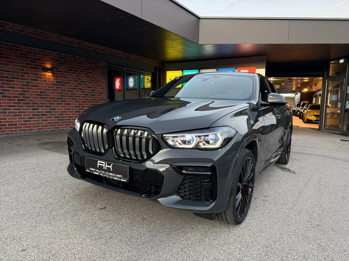 BMW X6 xDrive 30 d M Sport *M-Sportsitze Grau - 1