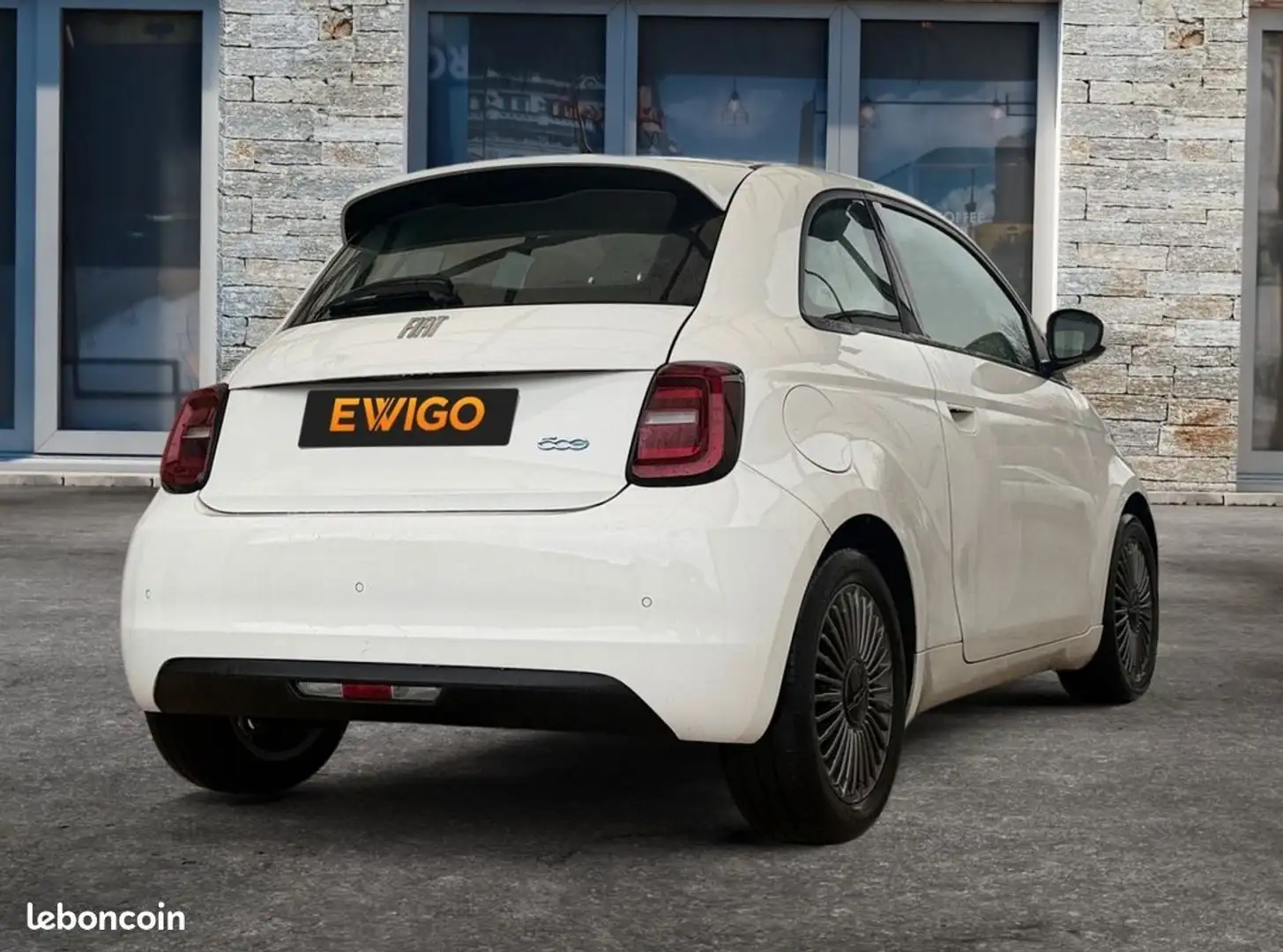 Fiat 500 500e electric 120 42kwh icone bva 2eme mains -radars ar -regulateur nav carplay Blanc - 2