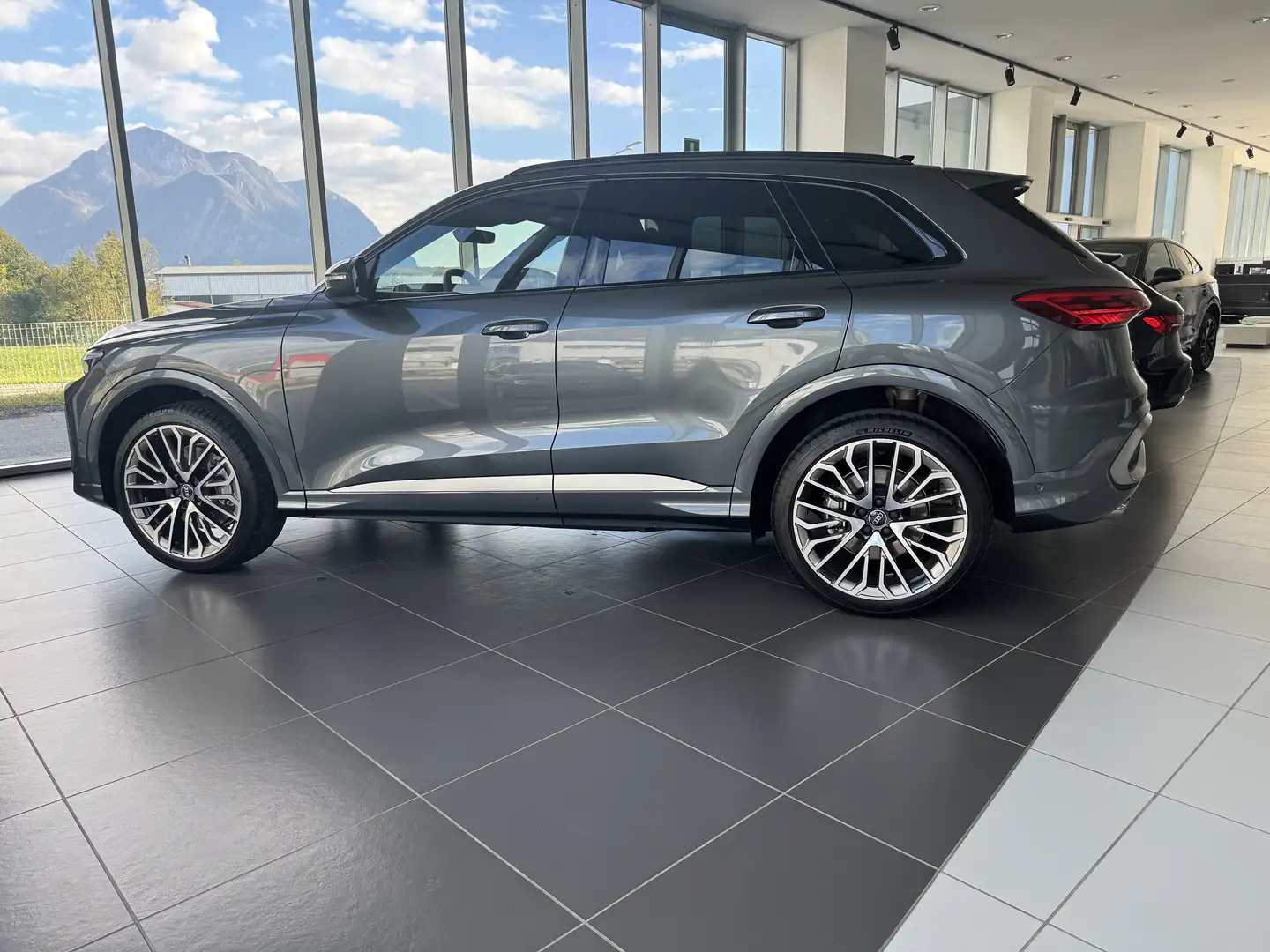 Audi Q5 2.0 tdi mhev+ Sline edition quattro 204cv s-tronic Grau - 2