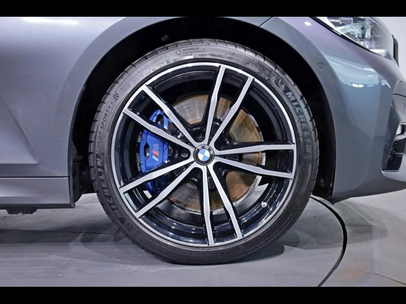 BMW 330 e Berline Kit M Sport — photo 8