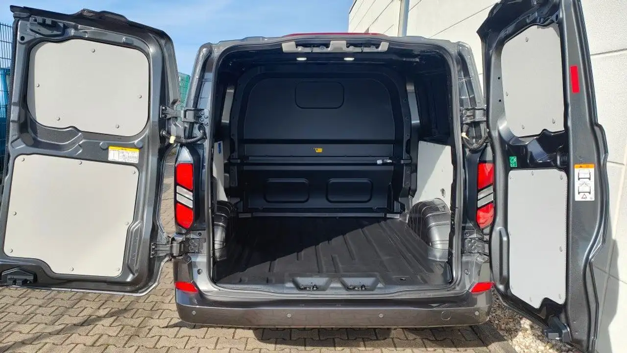 Ford Transit Custom DoKa Limited L2 Aut. 70l*Bi-LED*P 10
