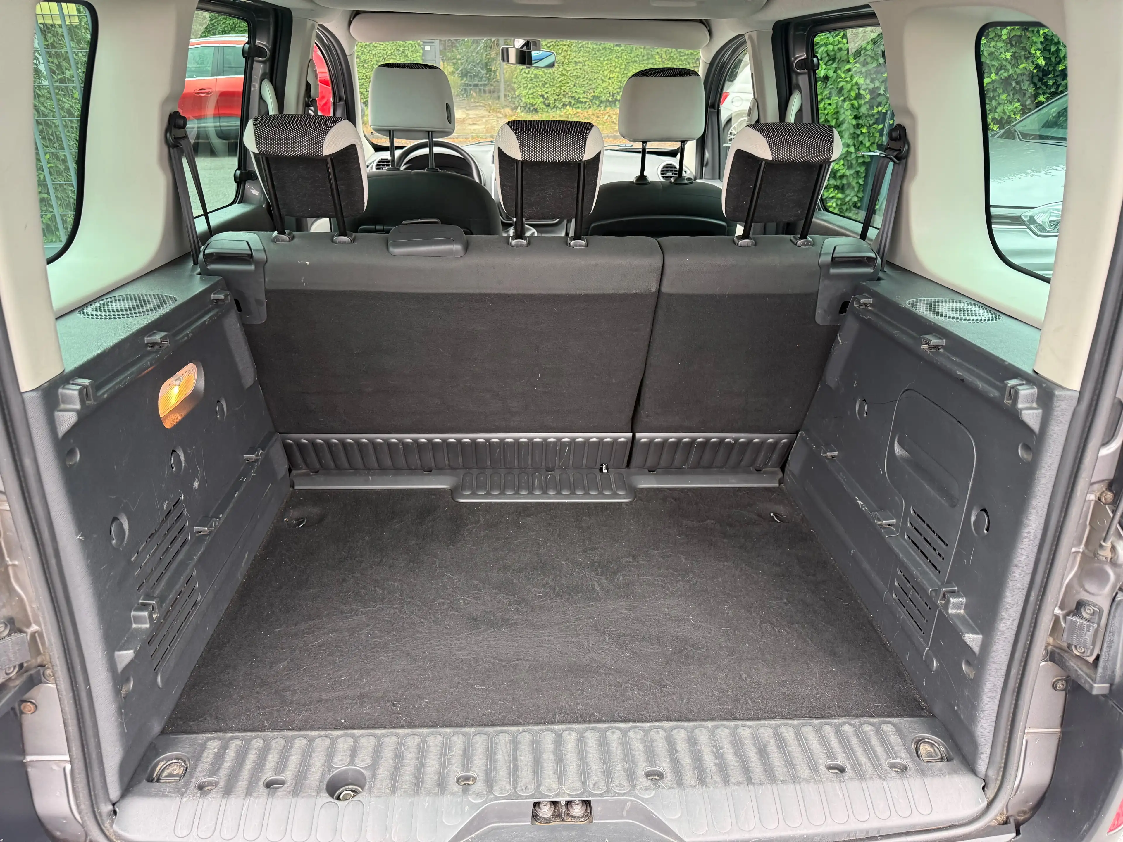 Renault Kangoo 1.5 dCi Confort FAP (EU5) — photo 12