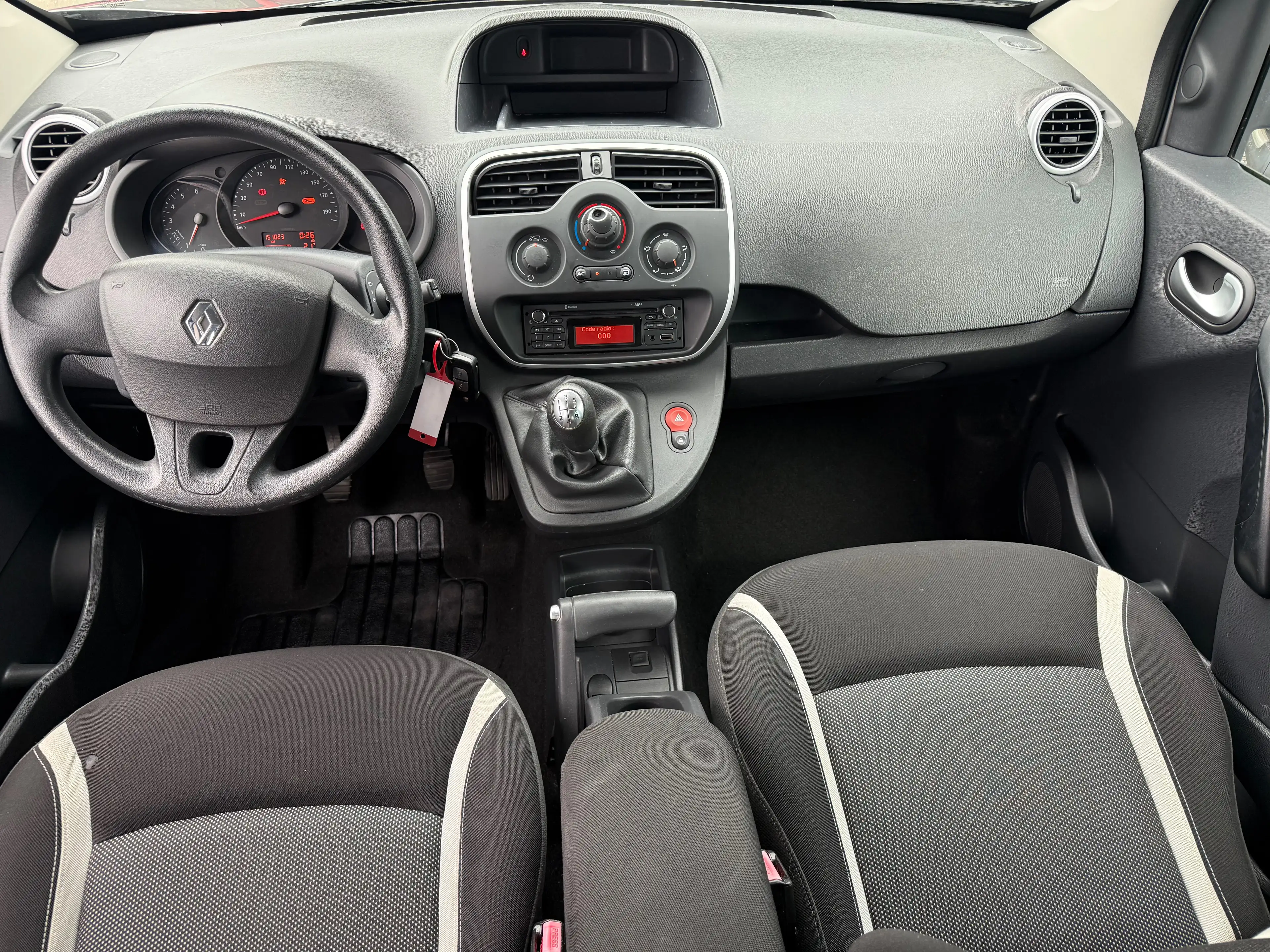 Renault Kangoo 1.5 dCi Confort FAP (EU5) — photo 8