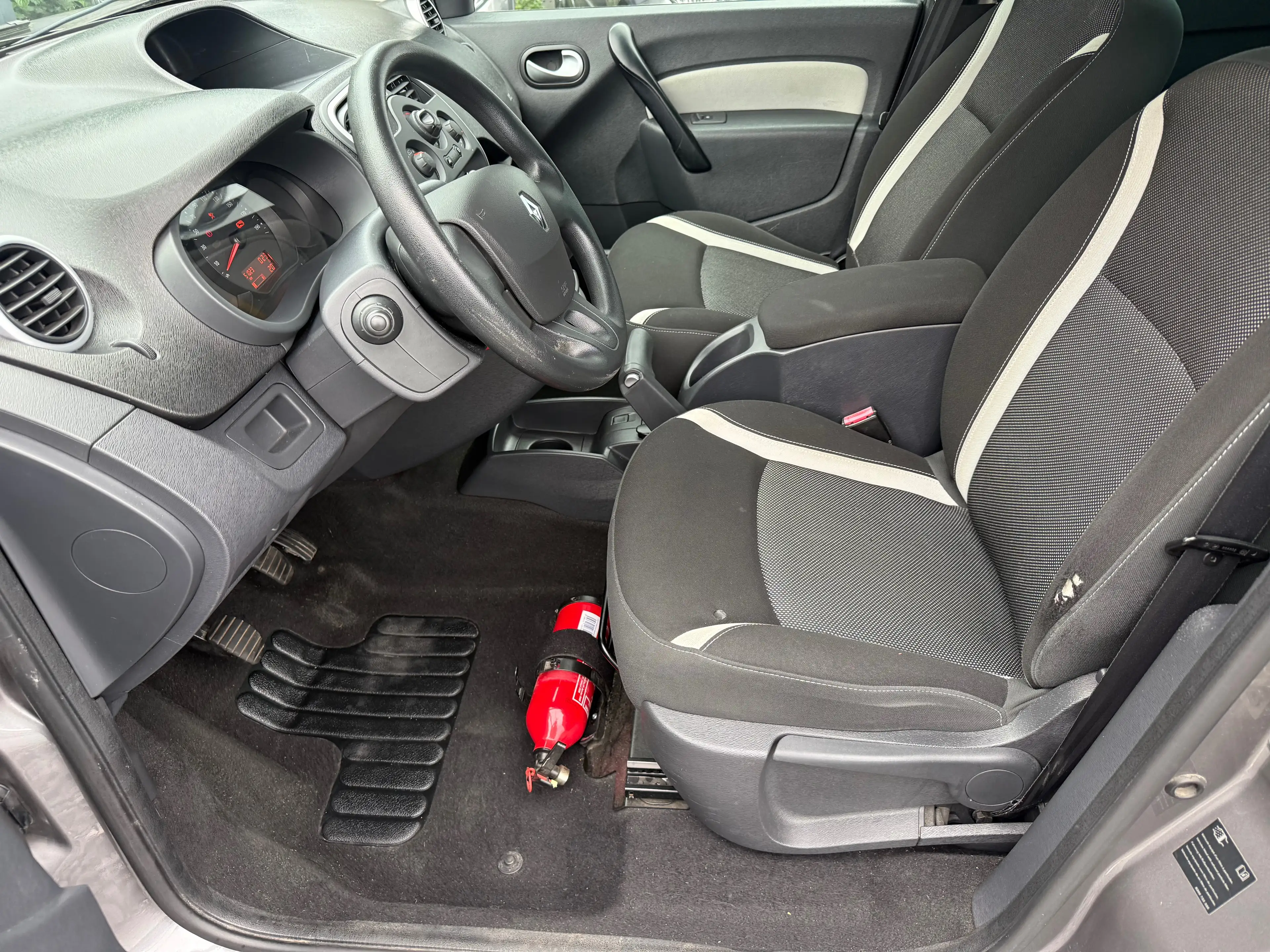 Renault Kangoo 1.5 dCi Confort FAP (EU5) — photo 7