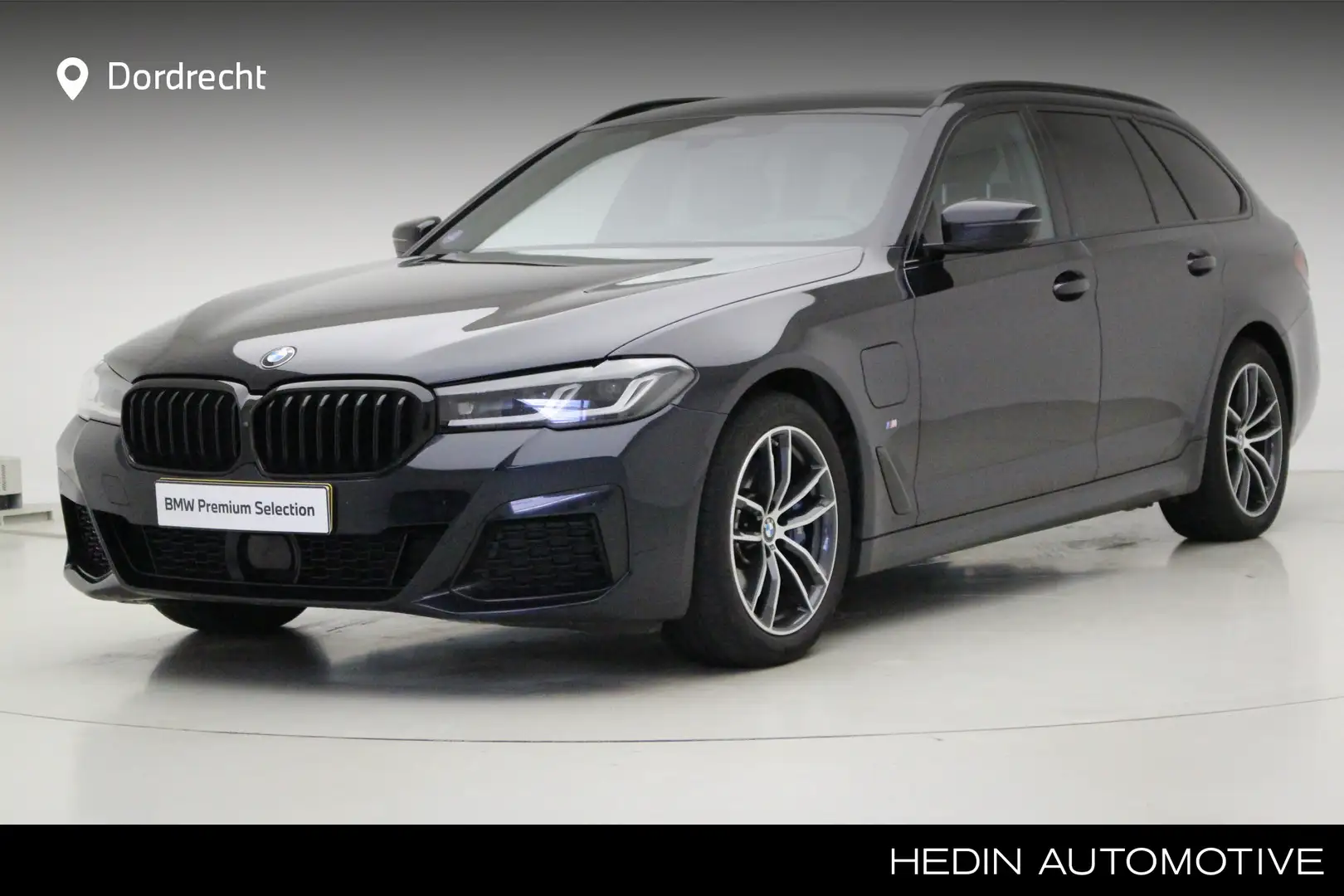 BMW 530 5-serie Touring 530e M-Sport | Trekhaak | Harman K Negro - 1