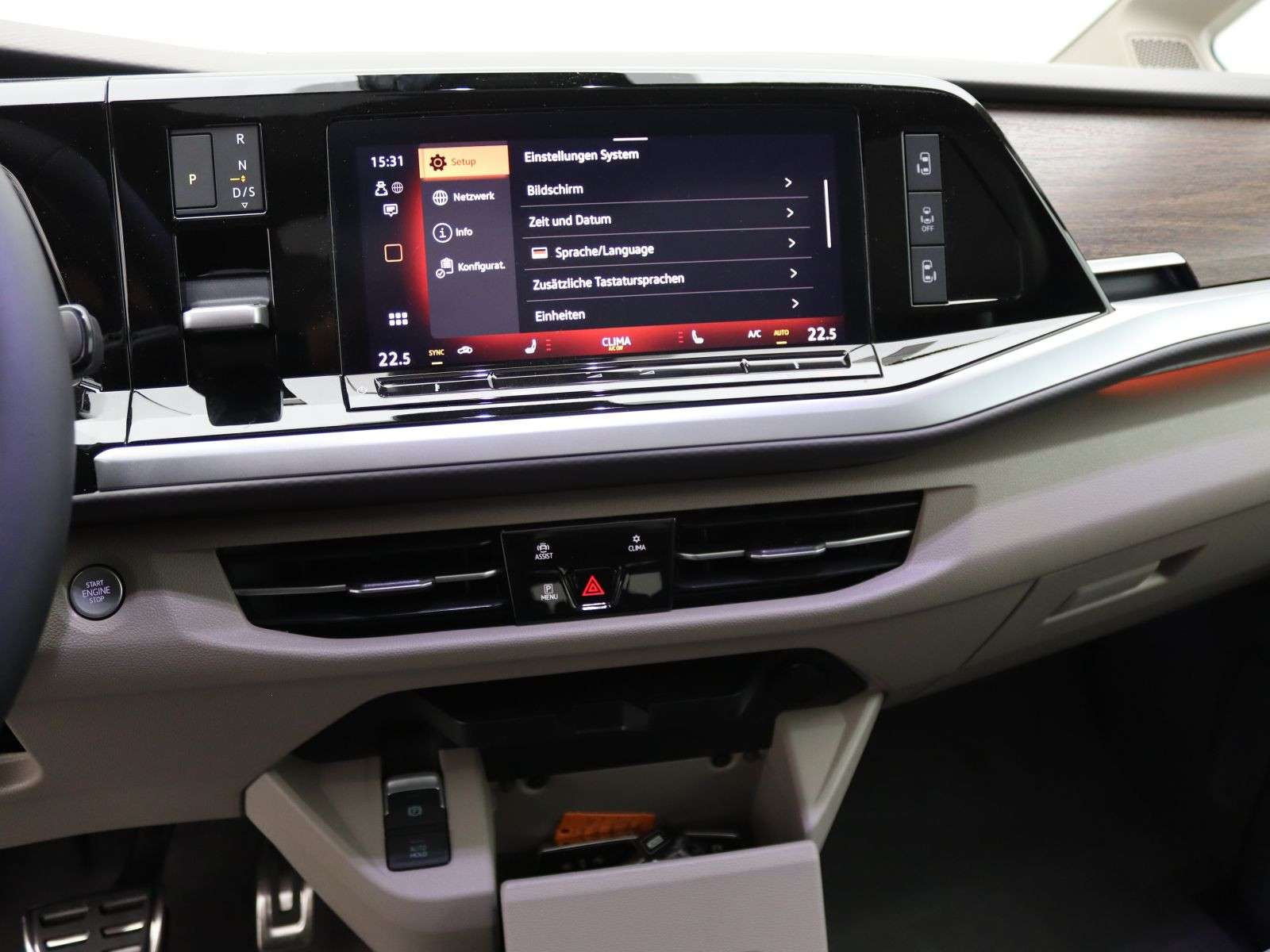 Volkswagen T7