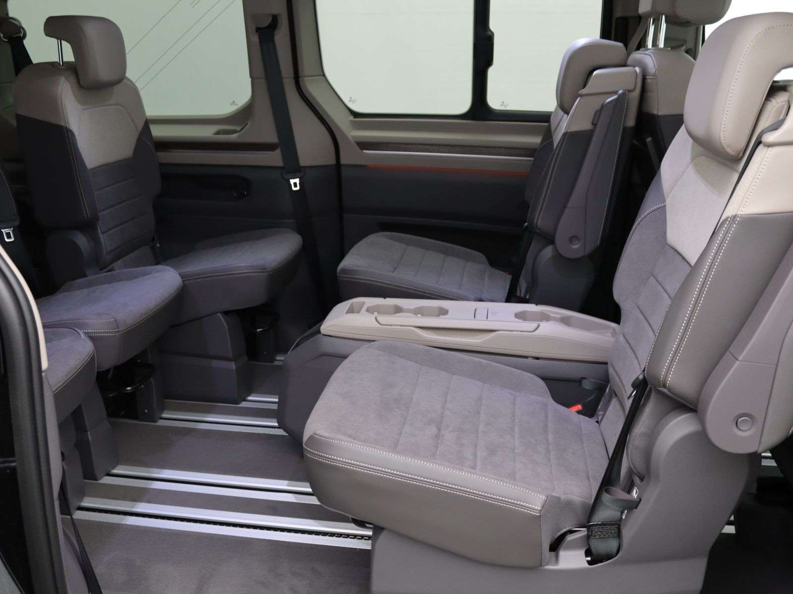 Volkswagen T7