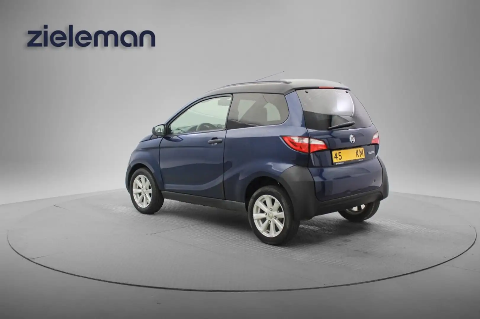 Aixam Crossover Highline Sport - 2019 - 6.705 Km - Leer, PDC, Lich Azul - 2