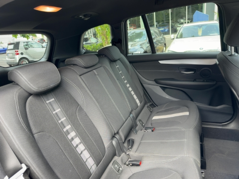 BMW 218 Gran Tourer i Navi LED El. Heckklappe Mehrzonenkli — photo 7