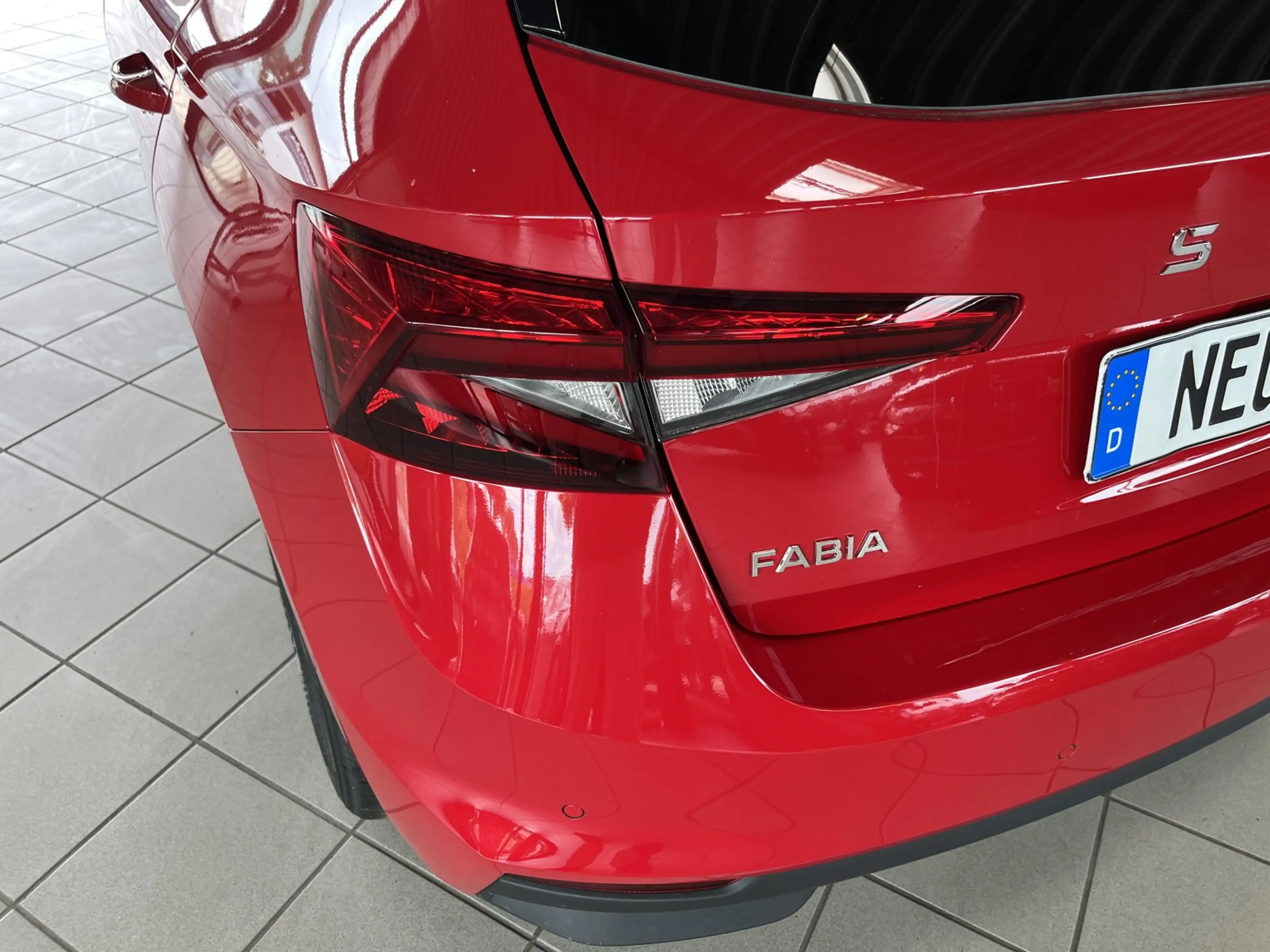 Skoda Fabia 1.0 TSI 70W 5G Classic SUNSET|LED|CLIMATRONIC|SMAR — photo 9