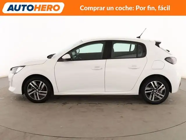 Peugeot 208 view 3
