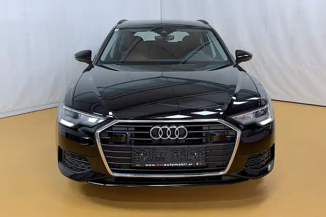 Audi A6 view 4