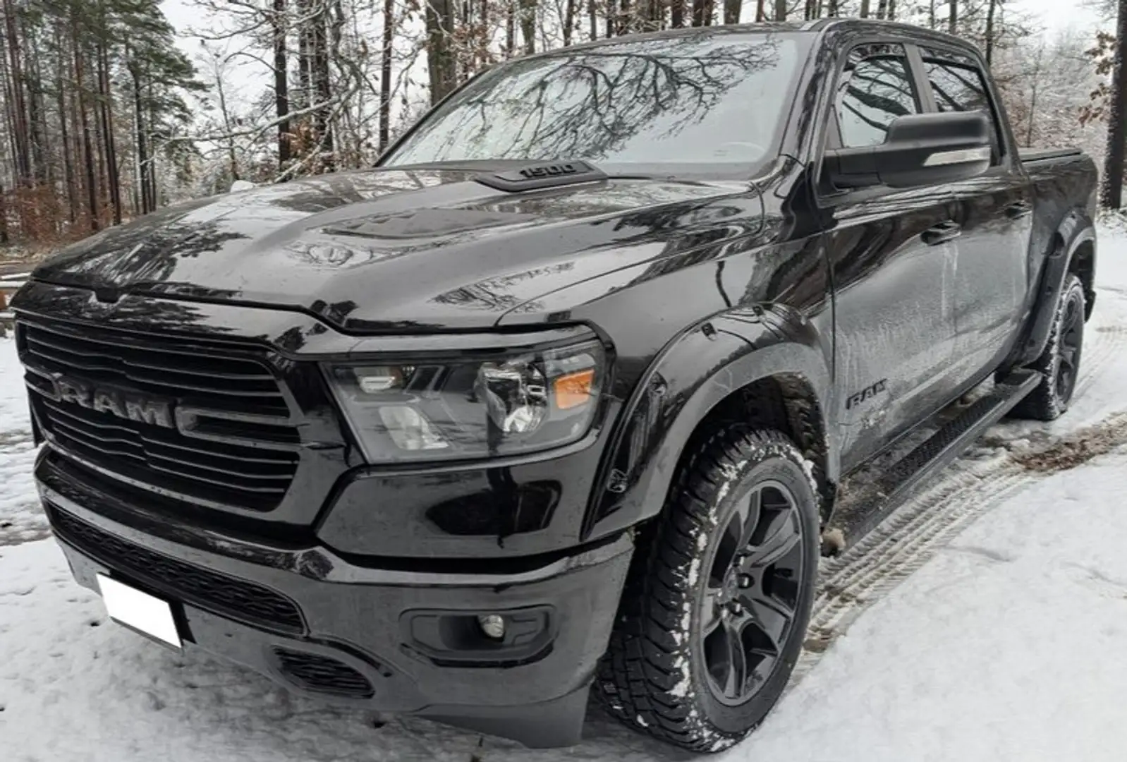 Dodge RAM 3.6L Laramie Longhorn FWD Fekete - 2