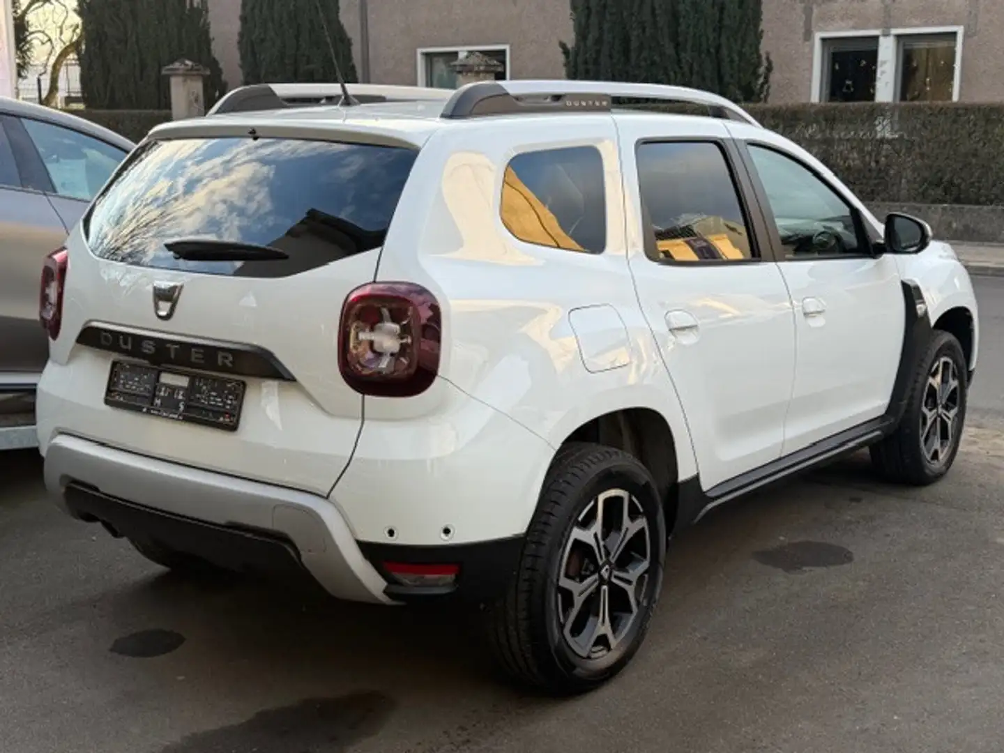 Dacia Duster 1.5 Dci 116 Prestige Luxe Weiß - 2