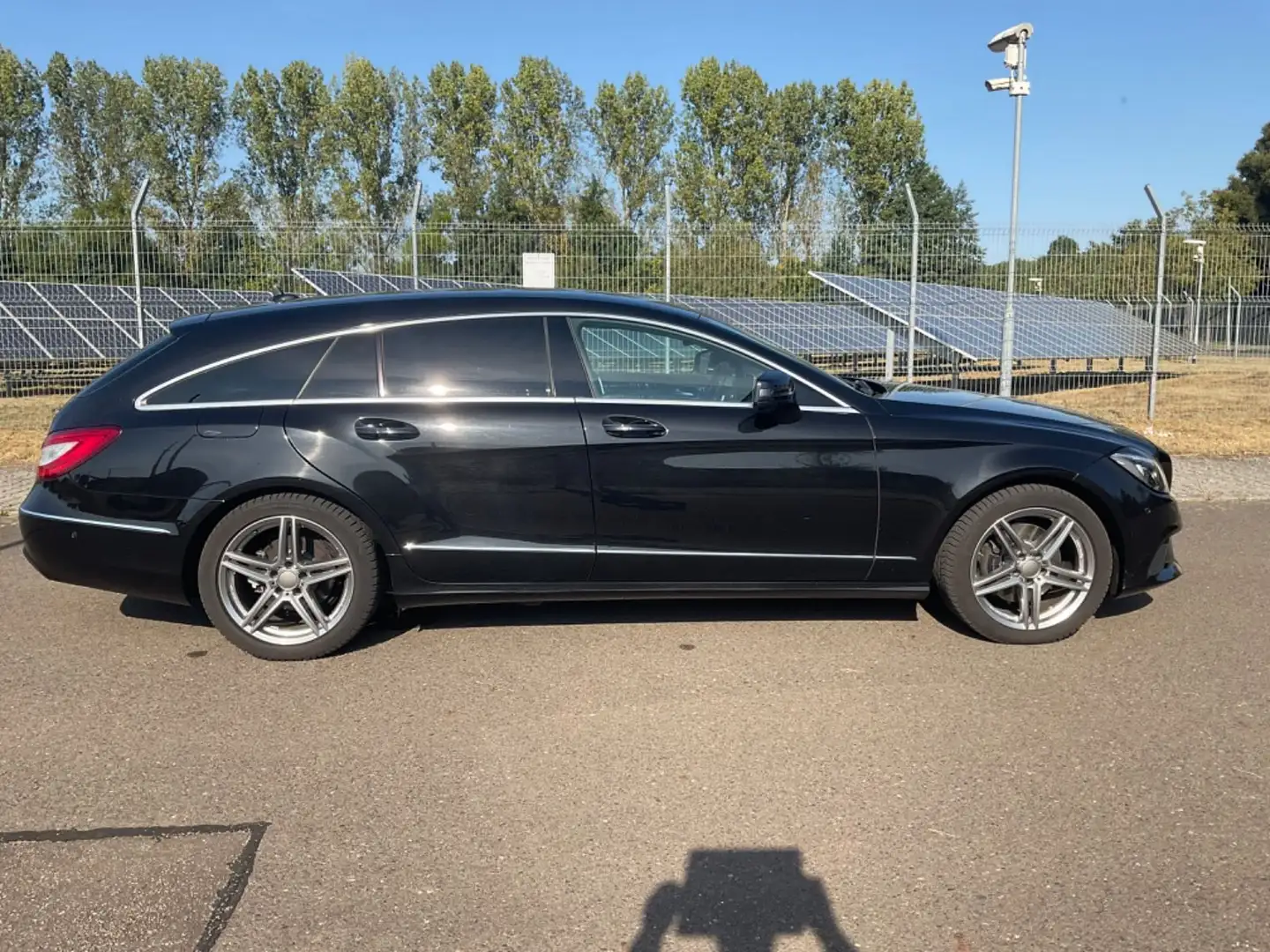 Mercedes-Benz CLS 350 Allrad Schwarz - 1