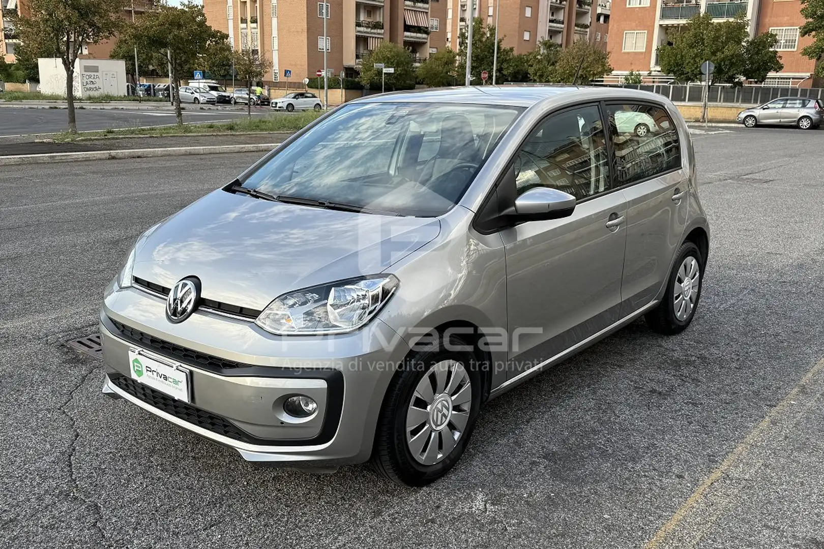 Volkswagen up! 1.0 75 CV 5p. move up! Argent - 1