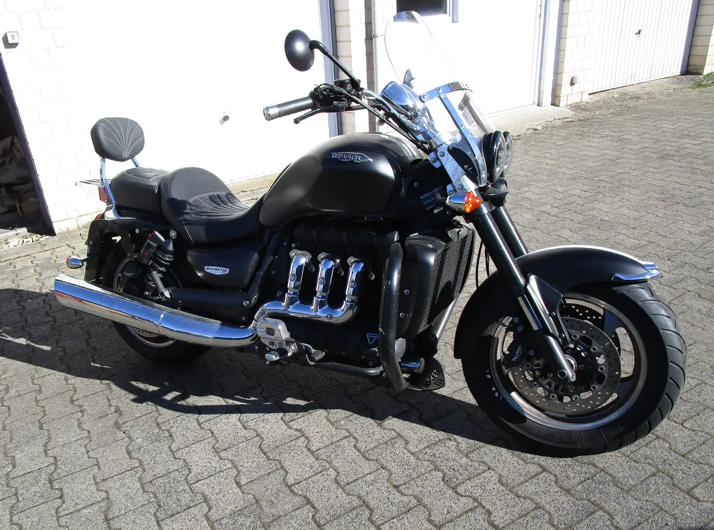 Triumph Rocket III Roadster Negru - 1