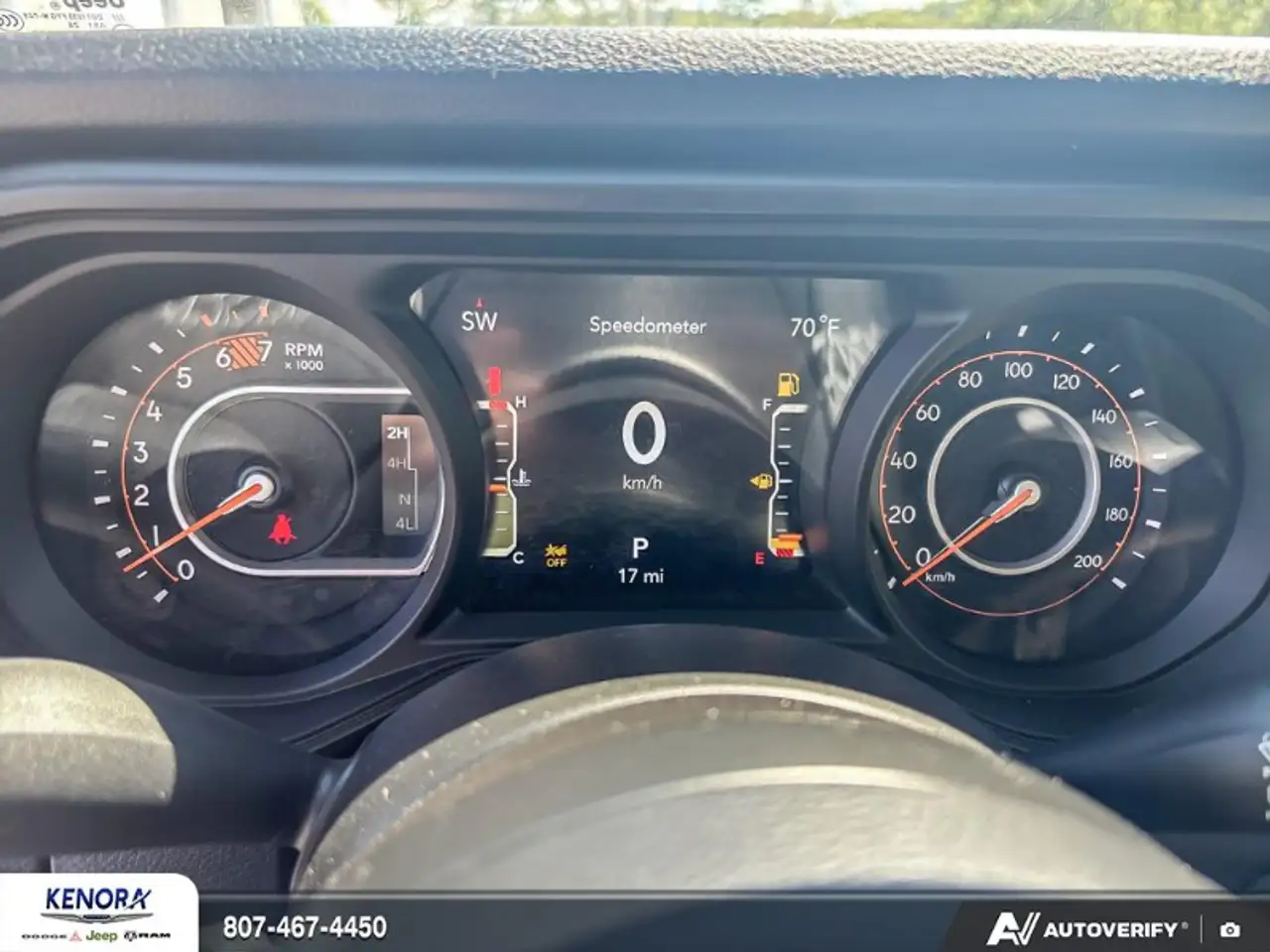 Jeep Wrangler photo Jeep Wrangler