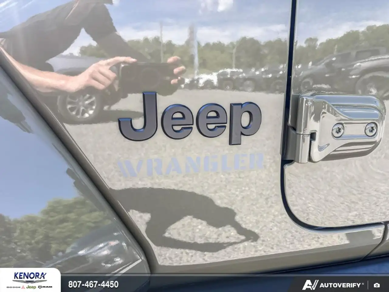 Jeep Wrangler photo Jeep Wrangler