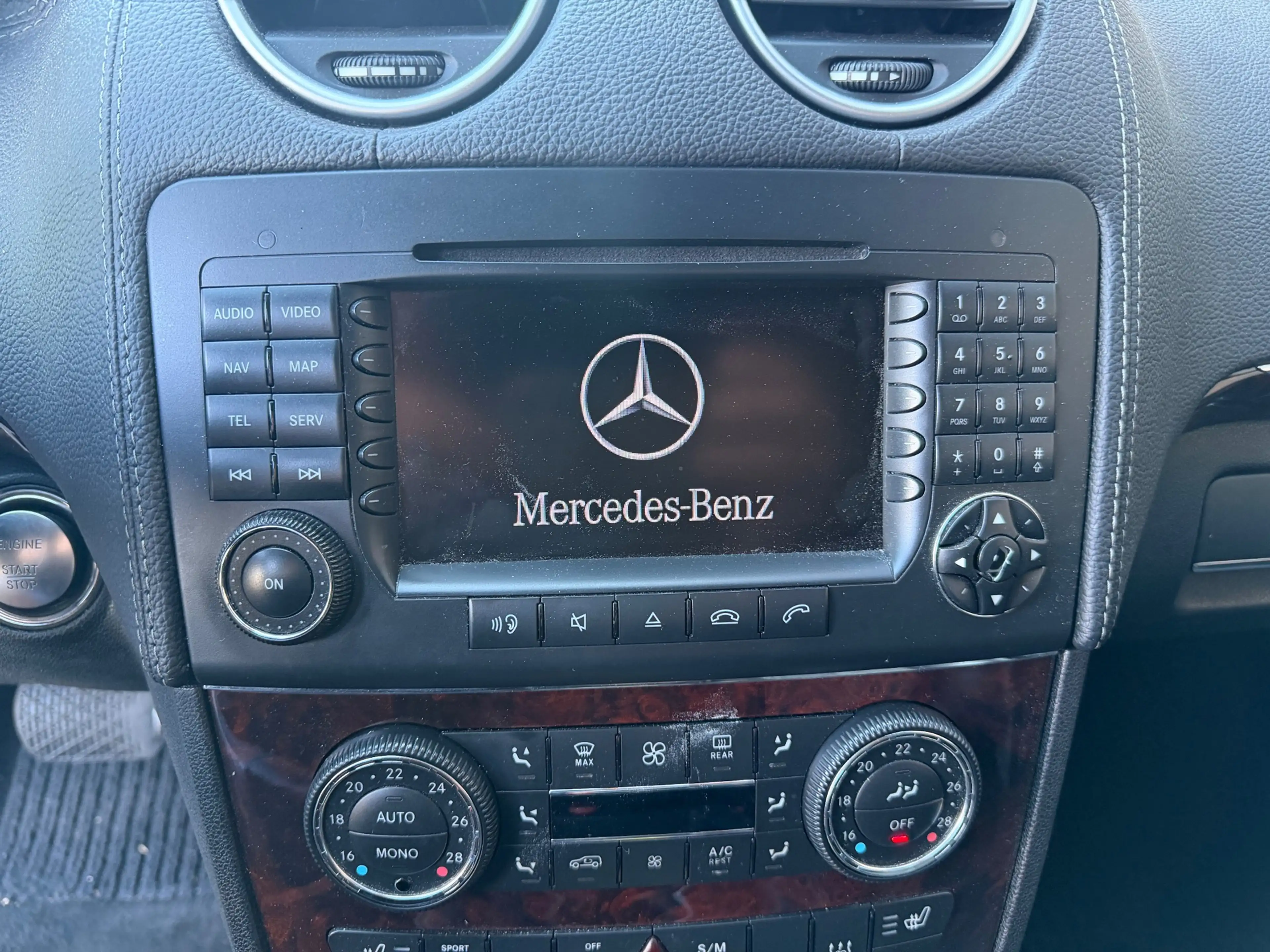Mercedes-Benz GL 450 Harman/Kardon alert Trekhaak — photo 14