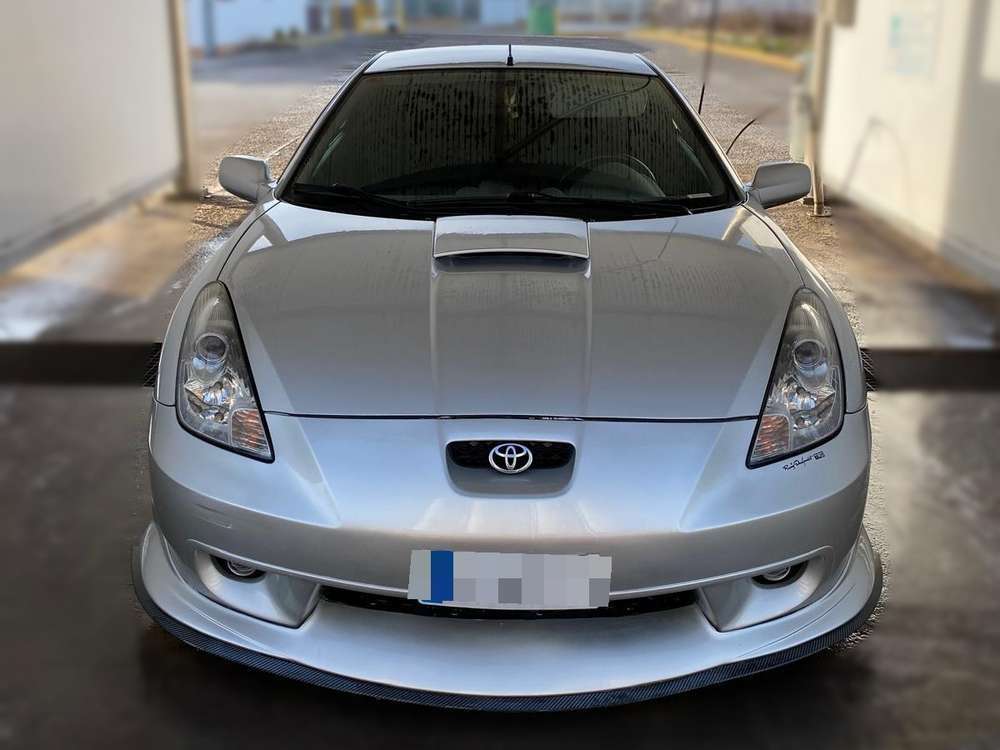 Toyota Celica 1.8 VVT-1 - foto 1