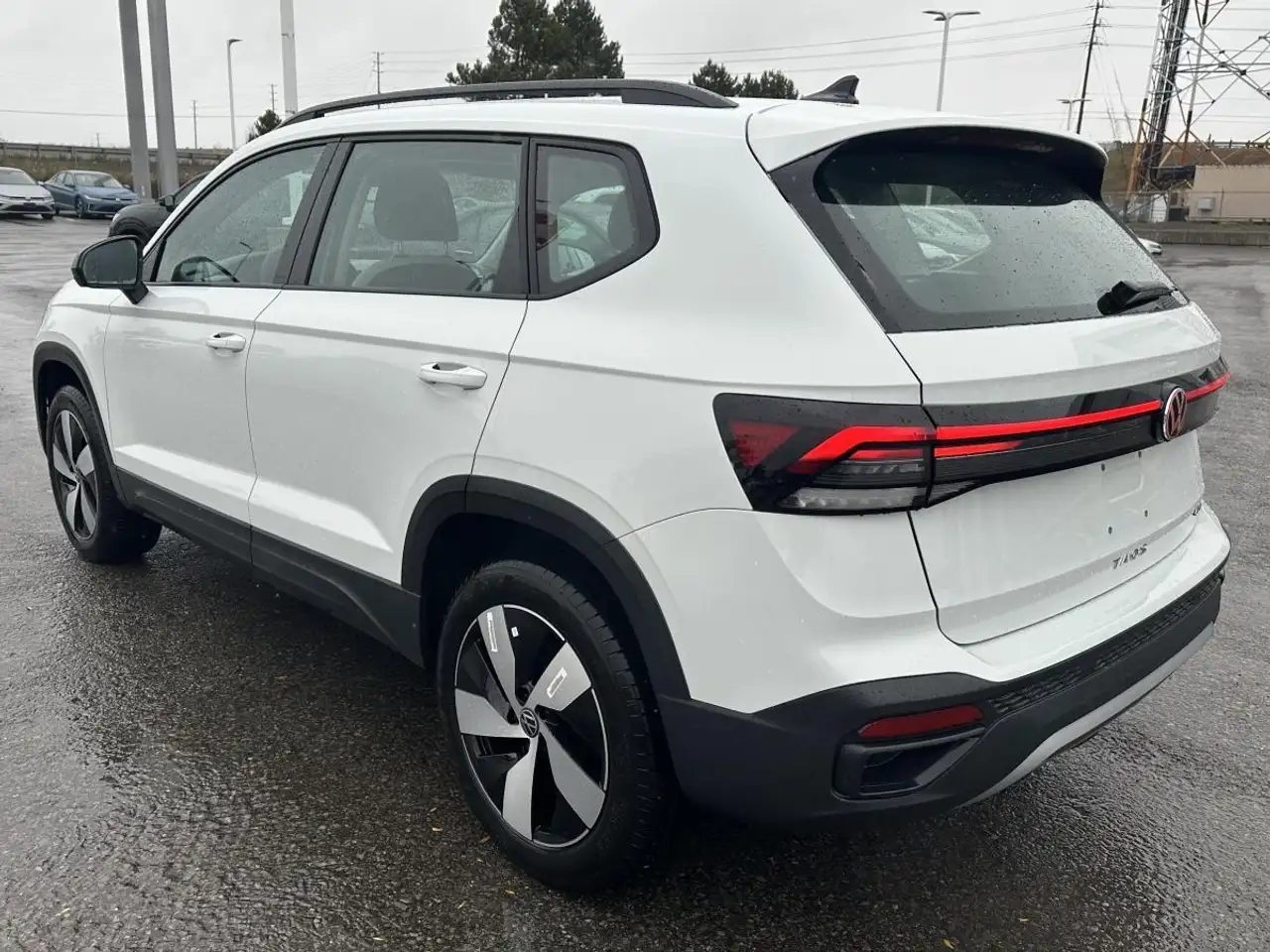 Volkswagen Taos снимка Volkswagen Taos