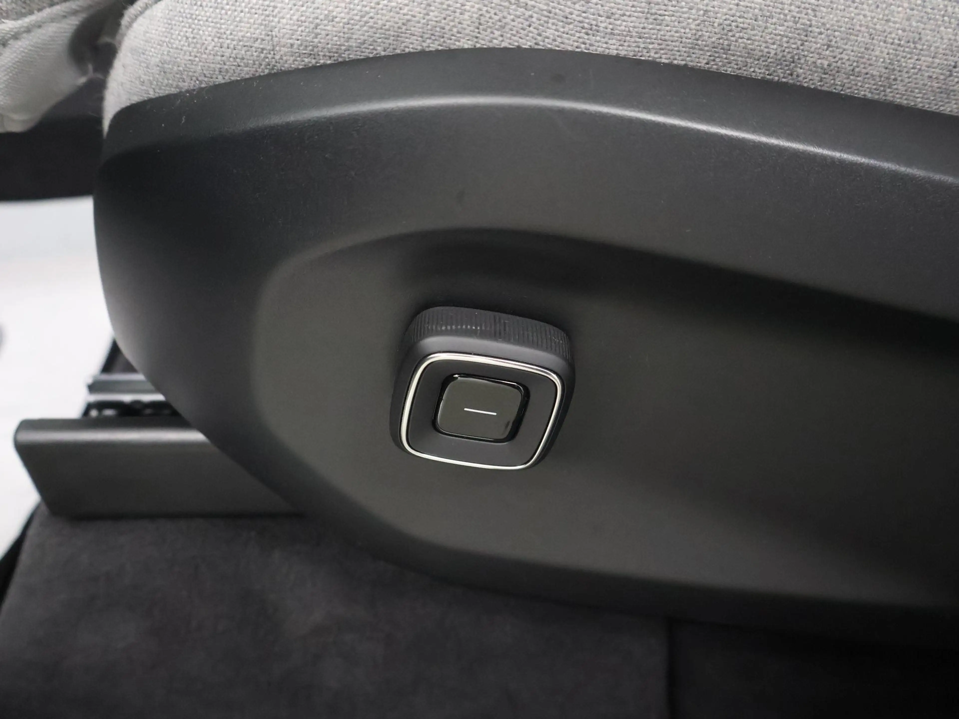 Volvo EX90 Twin Motor Performance Ultra 7p. 111 kWh | Panoram — photo 14