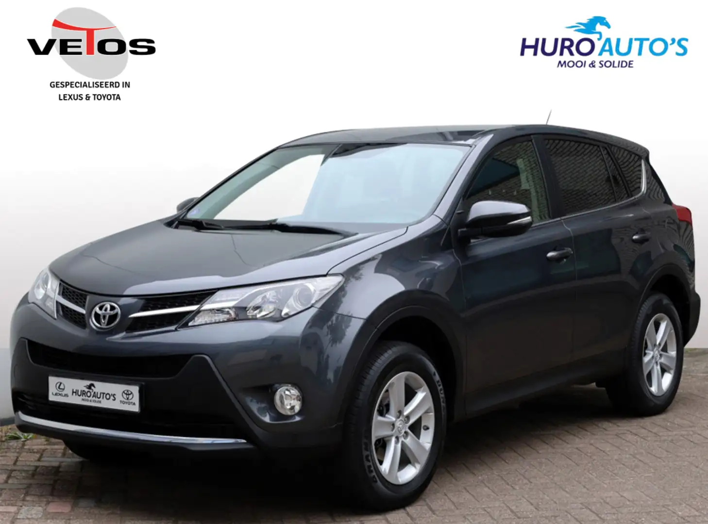 Toyota RAV 4 2.0 Executive Business 4WD | Leder | 2000 KG trekg Grijs - 1