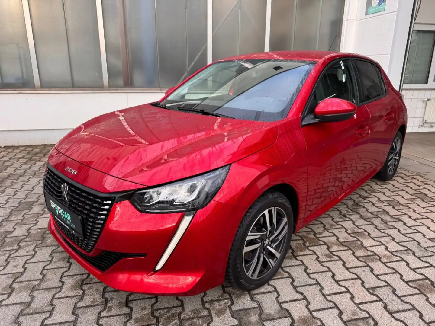 Peugeot 208 BlueHDi 100 Allure Rouge - 1