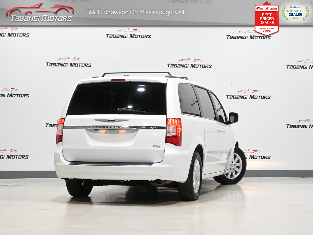 2014 Chrysler Town & Country