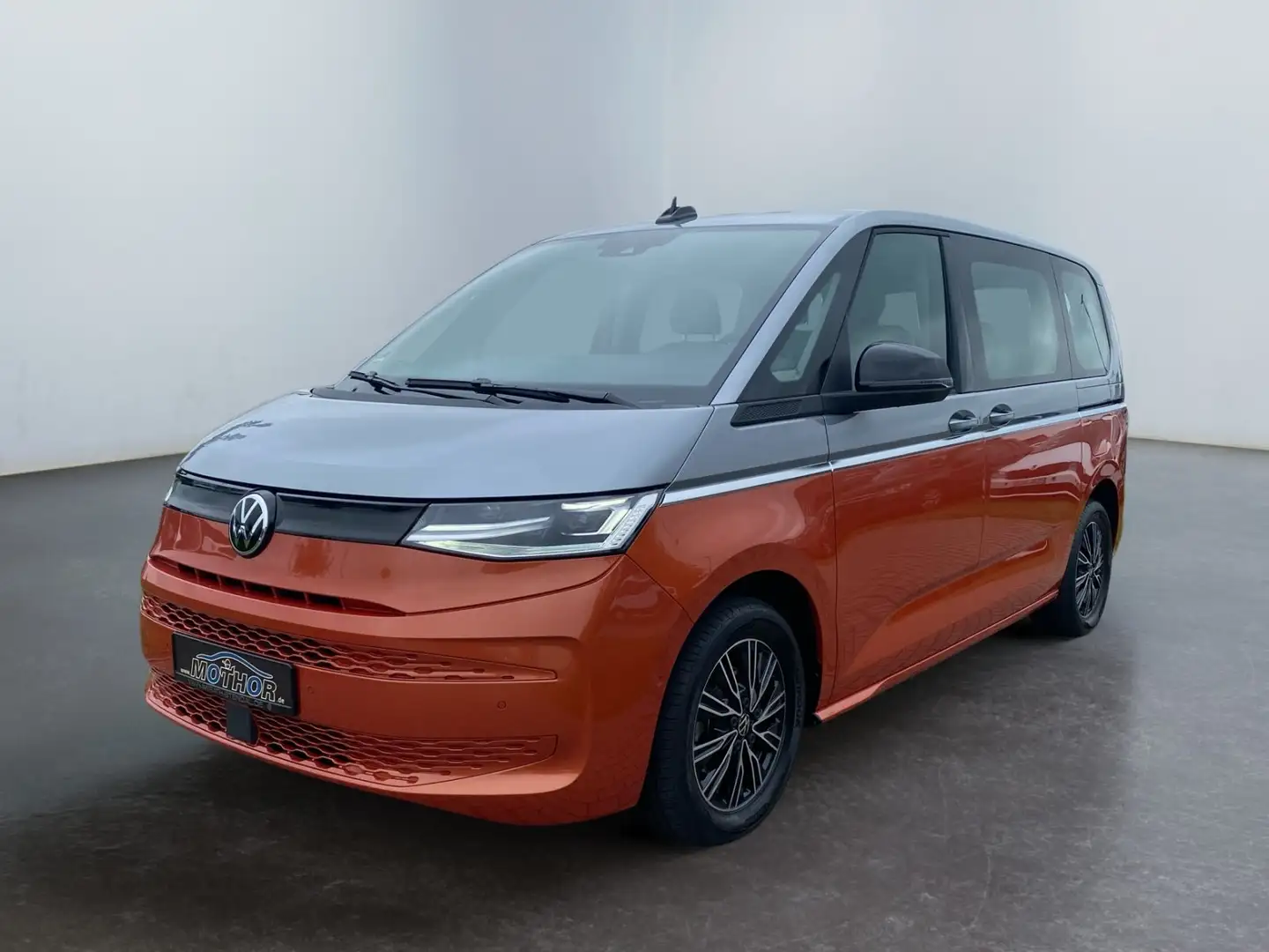 Volkswagen T7 Multivan 2.0 TDI TEMP KAM PDC NAV AHK LED Arancione - 2