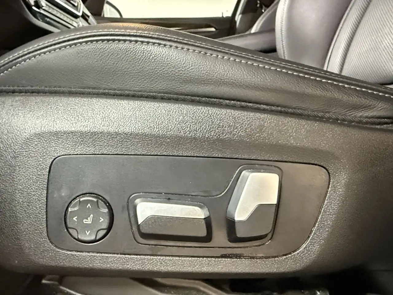 BMW X3 снимка BMW X3