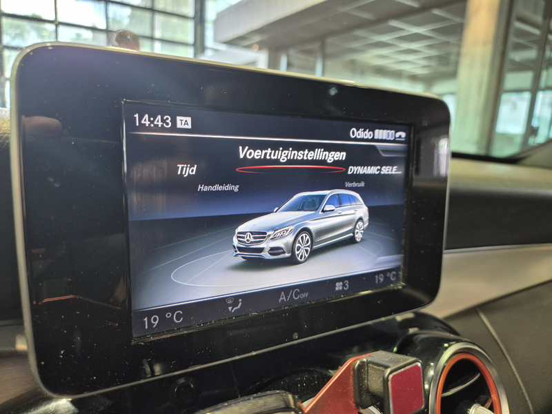 Mercedes-Benz C 180 Estate AMG Sport Edition Volleder | Panorama | Bur — photo 35