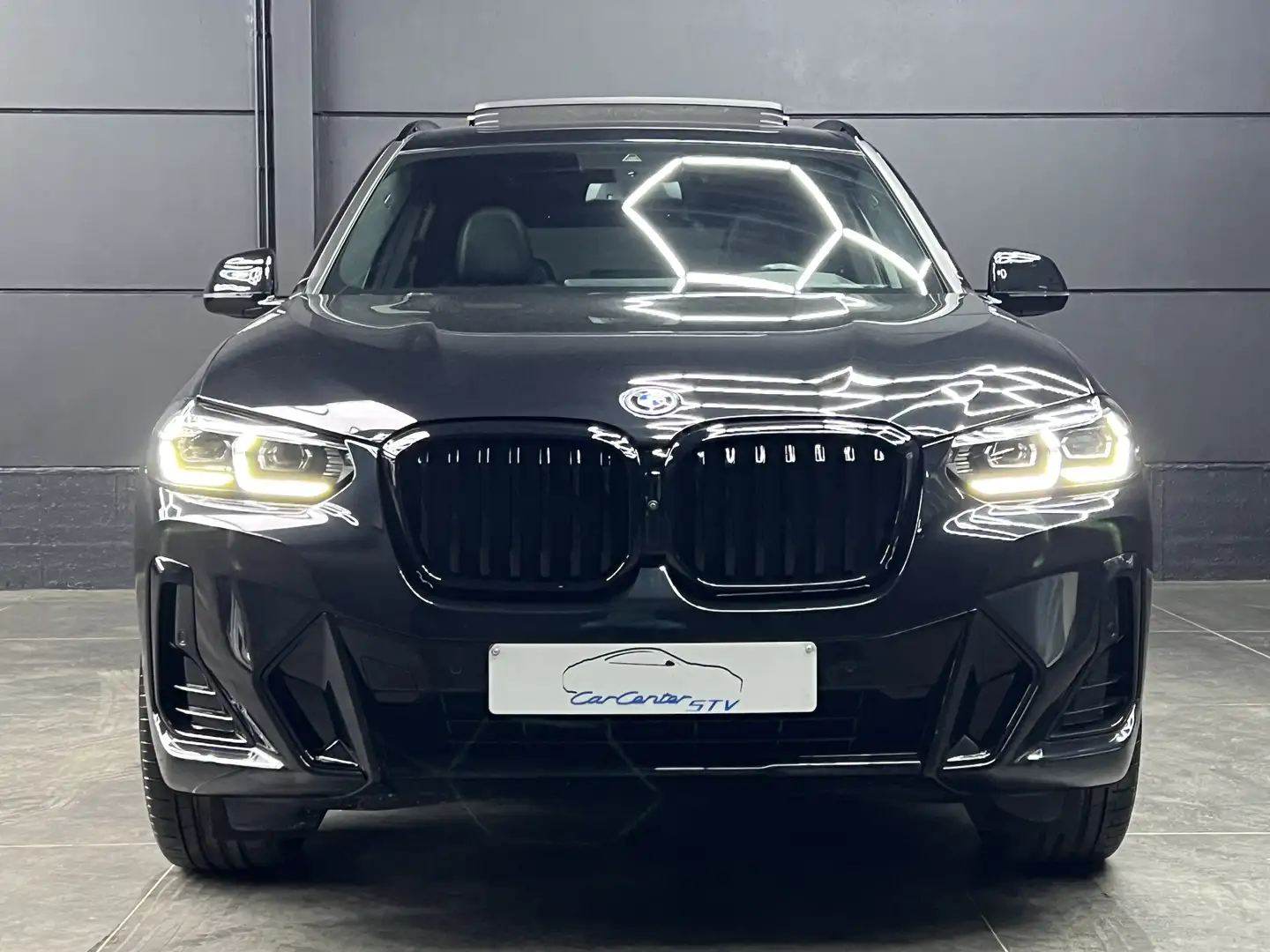 BMW X3 xDrive30e Hybrid / M SPORT / Pano / Memory seats Noir - 2