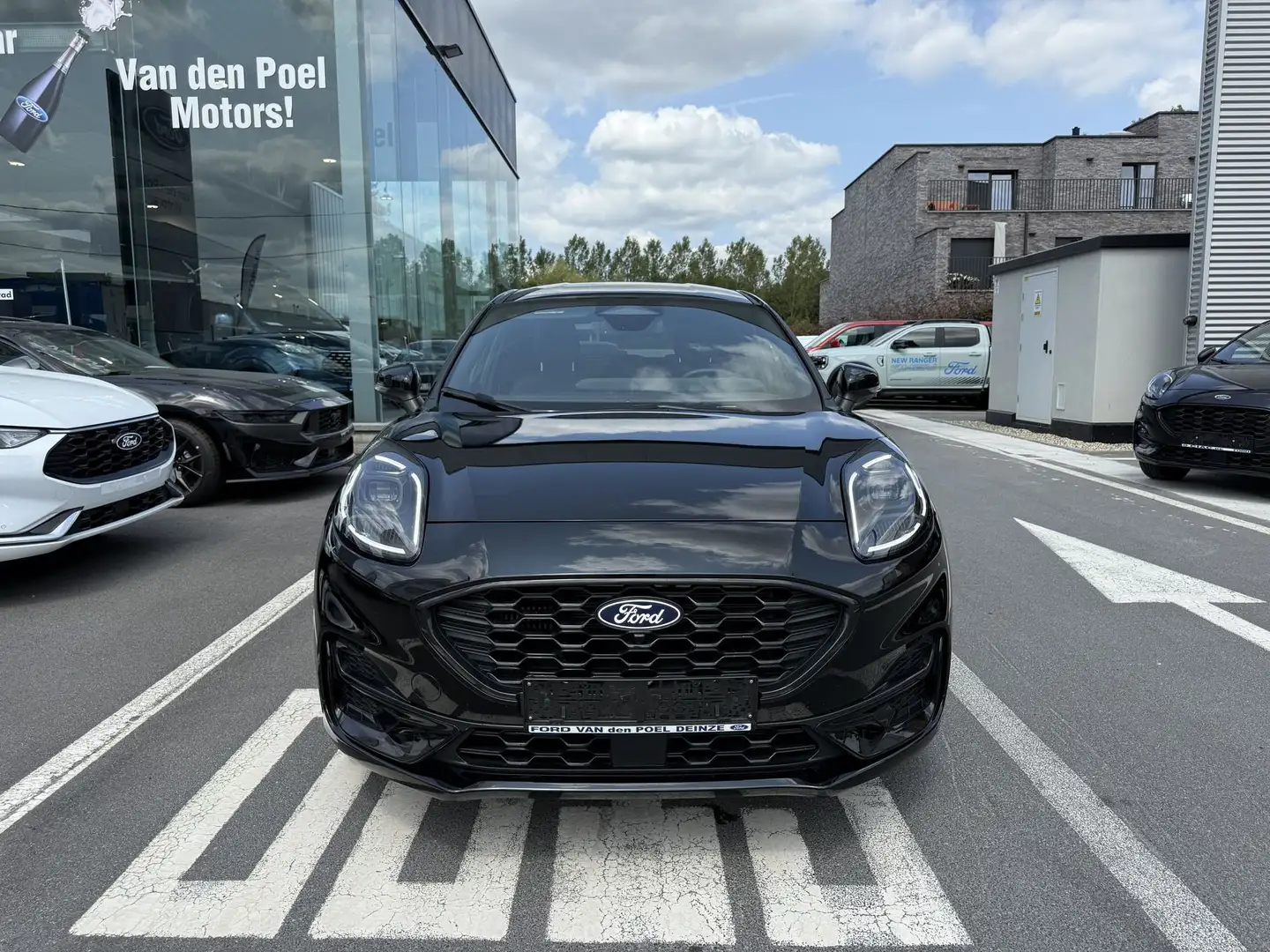 Ford Puma EcoBoost mHEV ST-Line X AUT Noir - 2