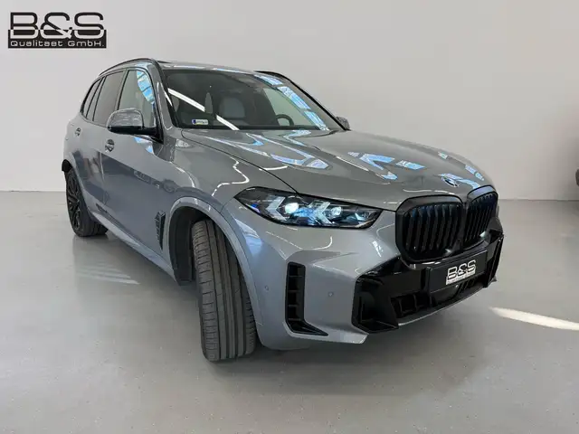 BMW X5 X5 view 4