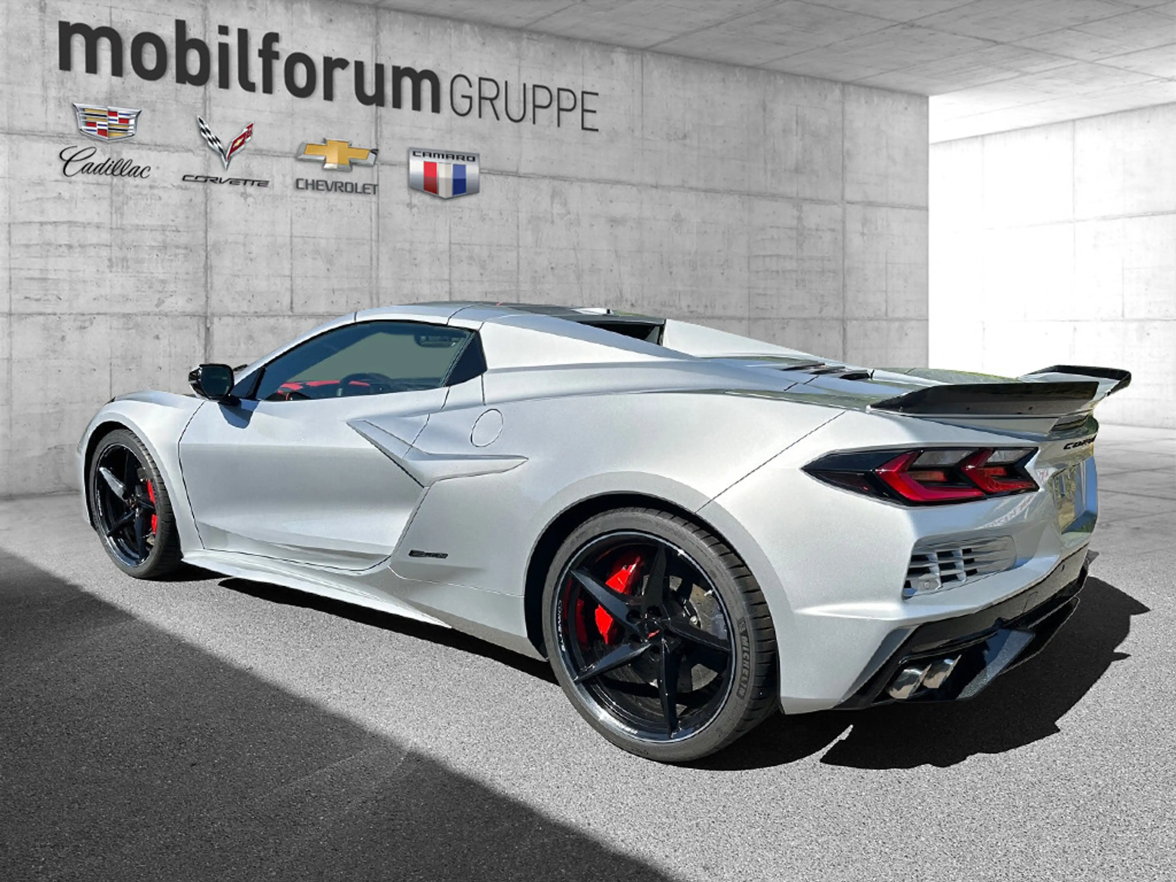 Corvette C8 E-RAY Convertible 6.2L V8 Allrad — photo 3