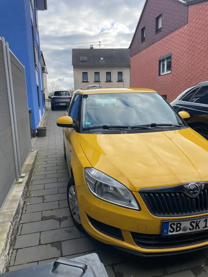 Skoda Fabia Fabia 1.4 MPI COOL EDITION Galben - 1
