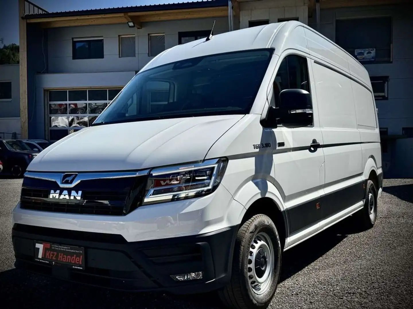 MAN TGE TGE 3.180 Kasten L3H3 4x4 Weiß - 1