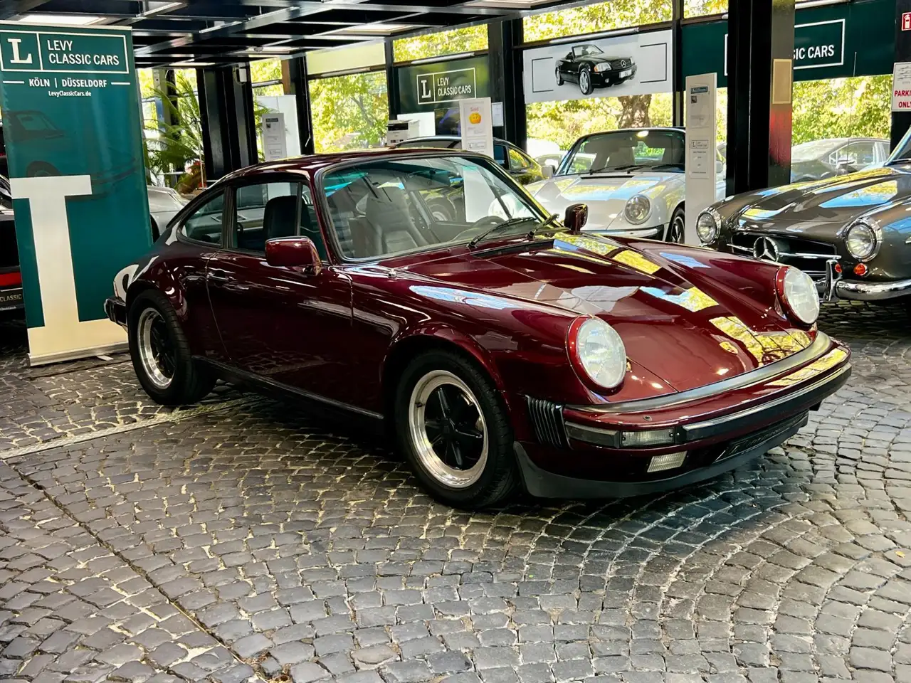 Porsche 911 3,0 SC Coupe Matching Numbers, foto 1