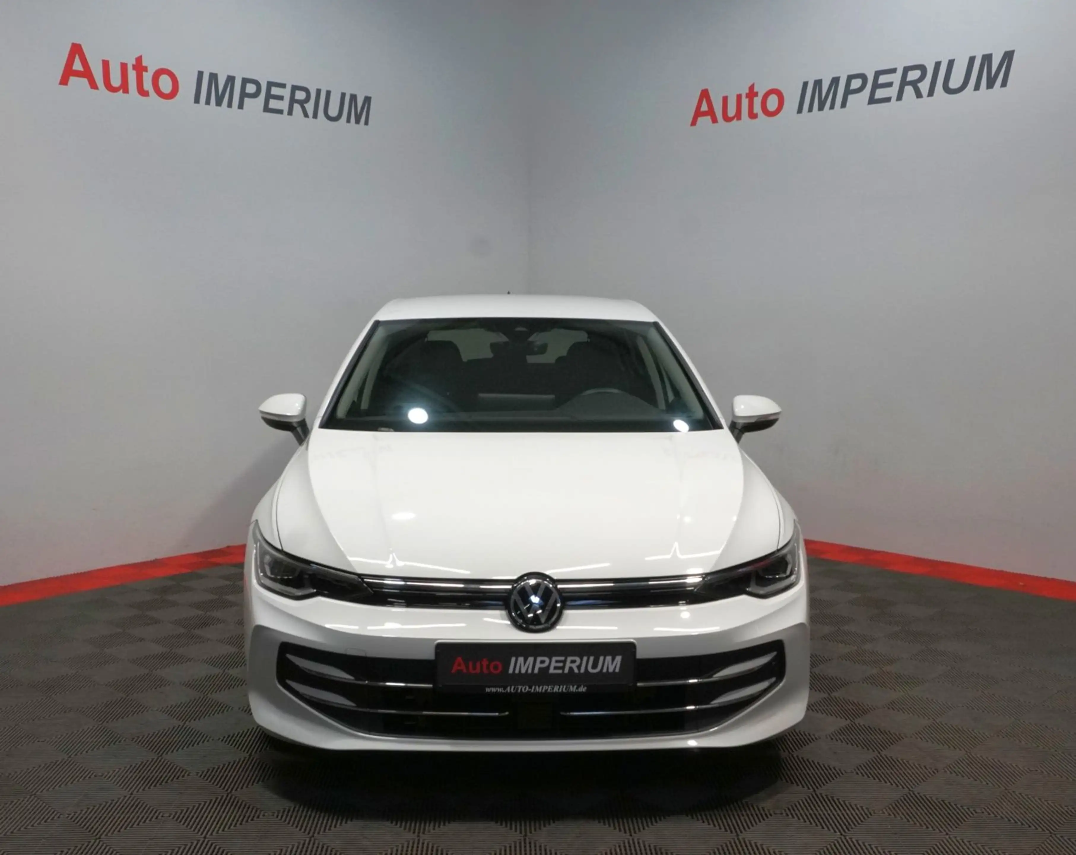 Volkswagen Golf 1.5 TSI Style*MASSAGE*NAVI — photo 3