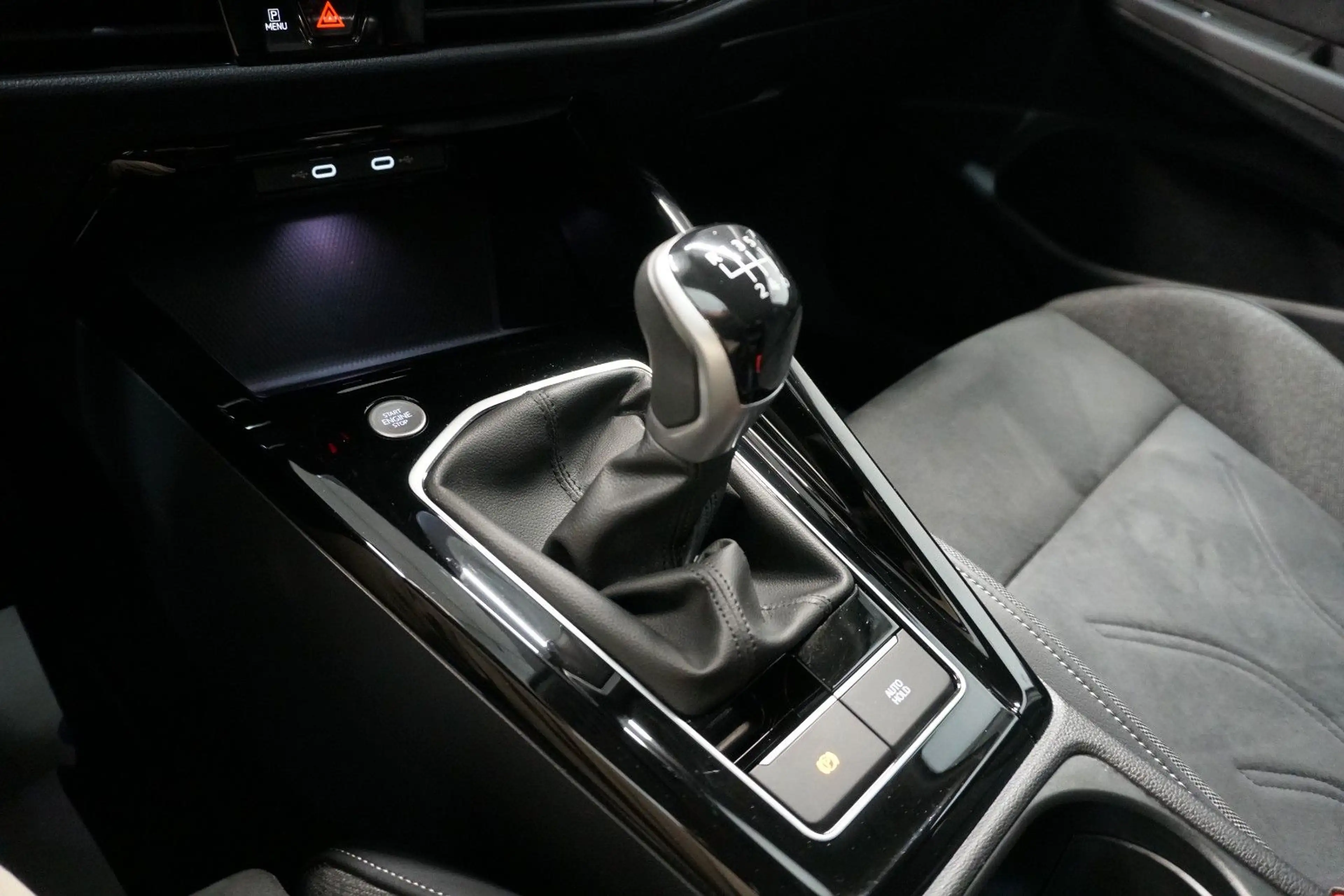 Volkswagen Golf 1.5 TSI Style*MASSAGE*NAVI — photo 14