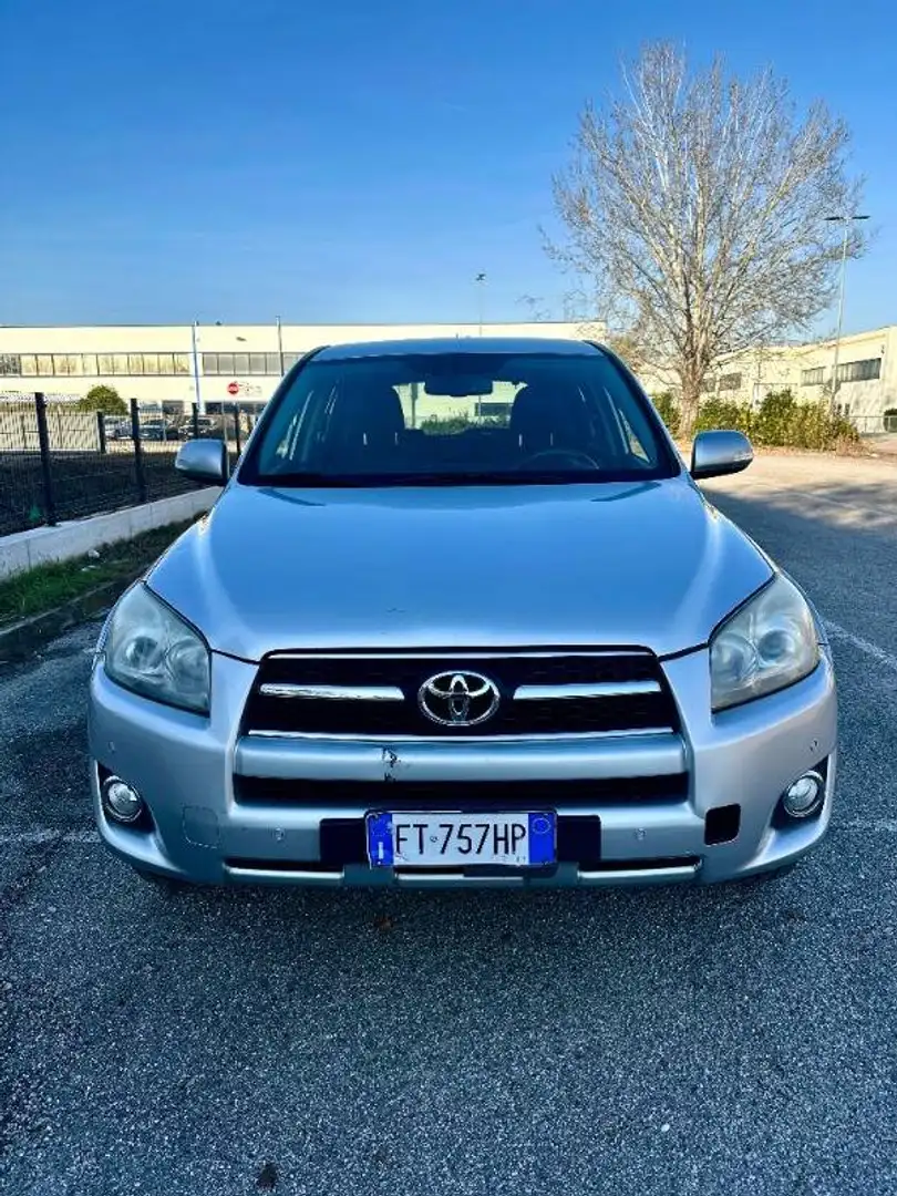 Toyota RAV 4 2.2 AUTOMATICO PELLE TOTALE Ezüst - 2