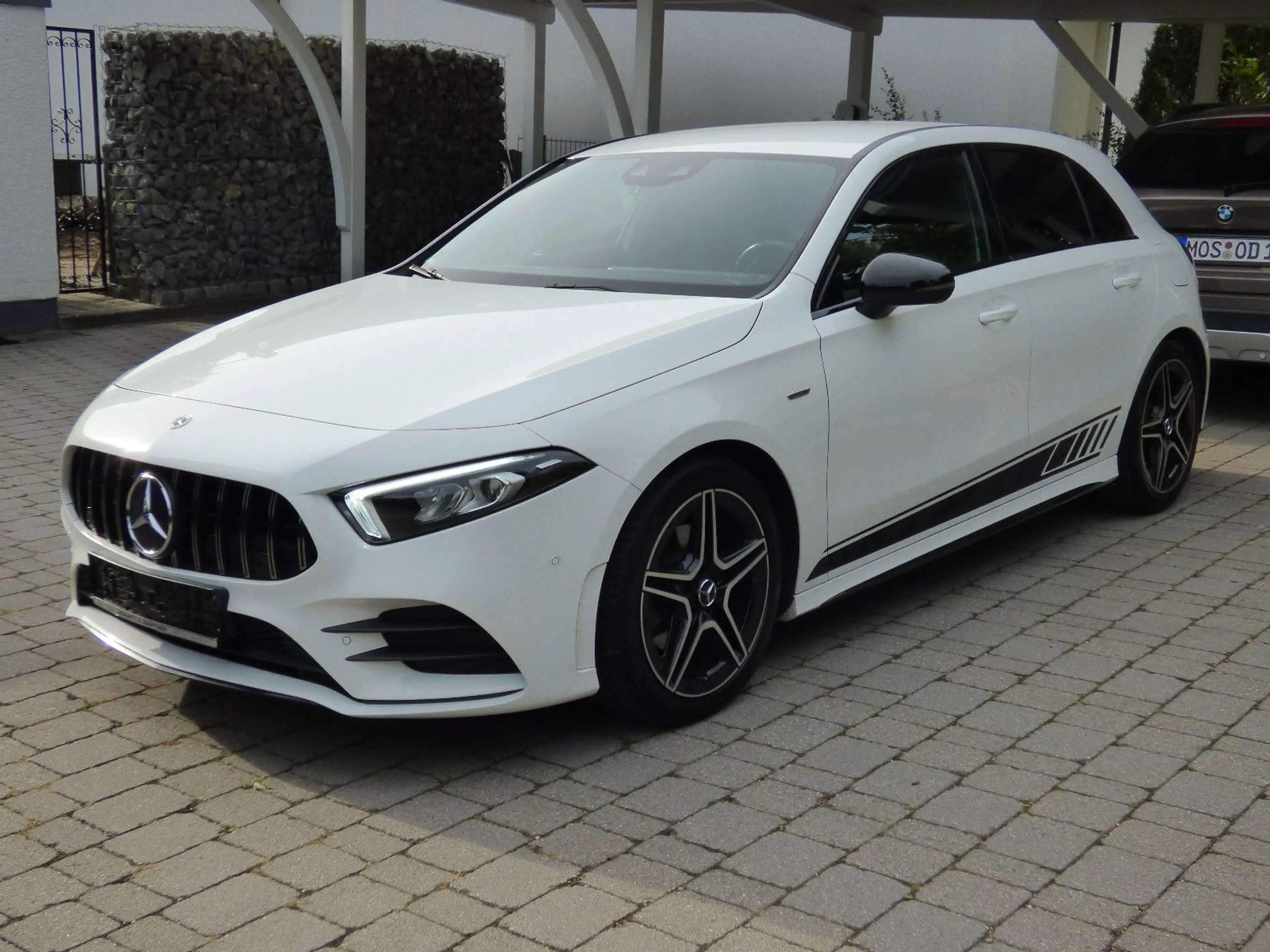 Mercedes-Benz A 200 Edition*A 45 AMG Paket*LED*Ambiente*Kamera — photo 3
