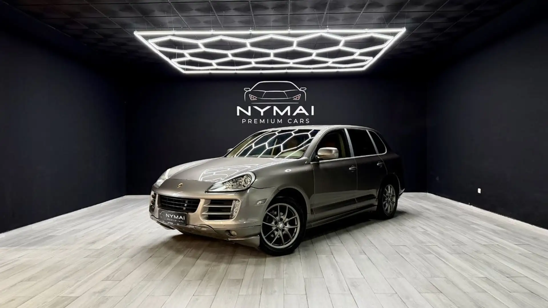 Porsche Cayenne Todoterreno 290cv Automático de 5 Puertas Beige - 2