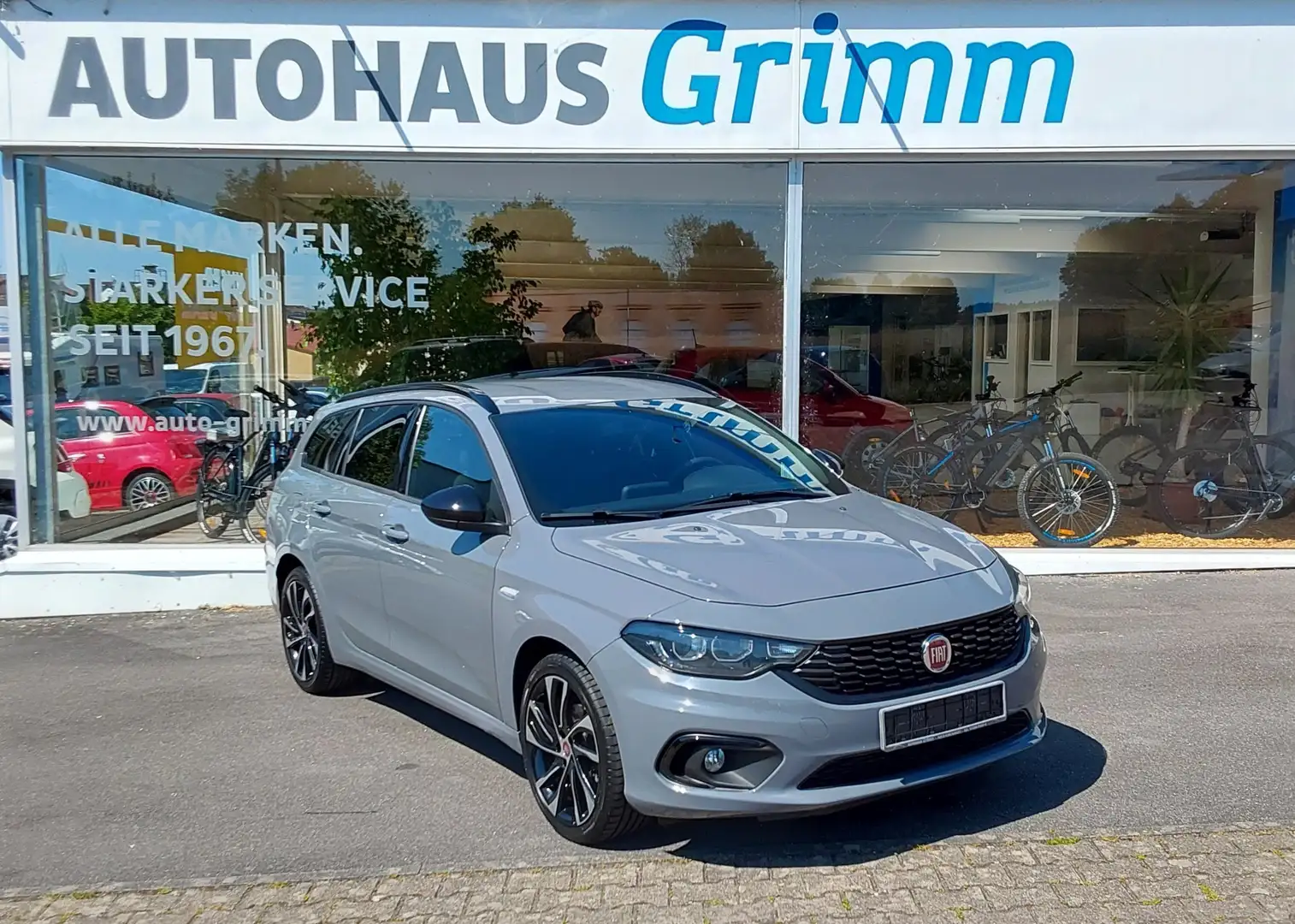 Fiat Tipo Kombi 1.4 T-Jet S-Design Grau - 1
