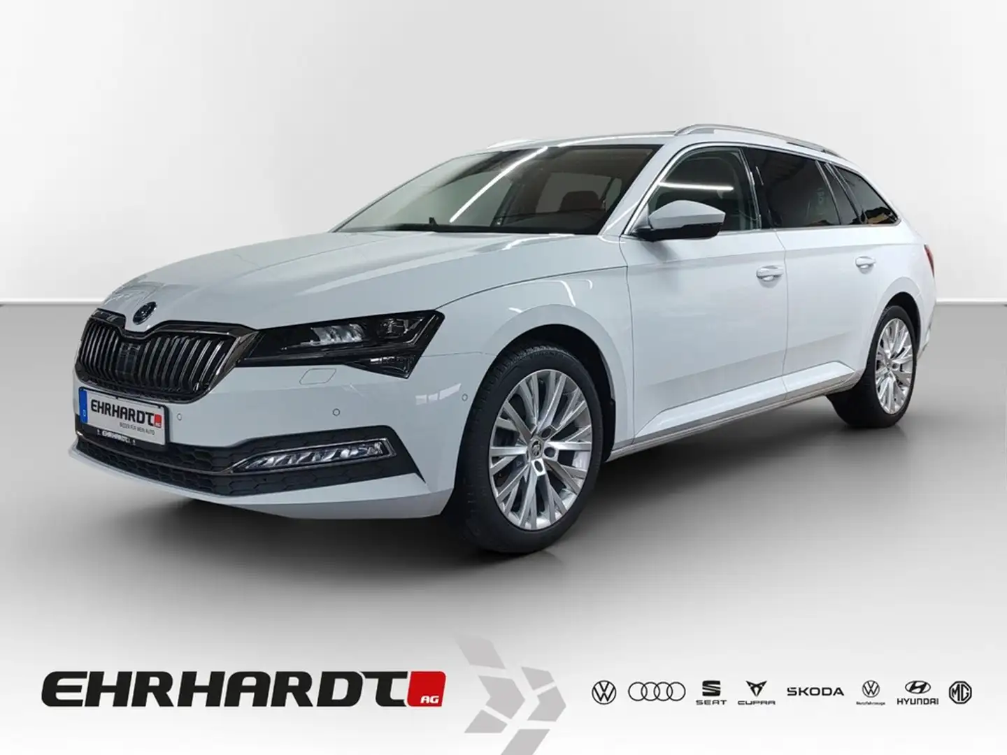 Skoda Superb Combi 1.5 TSI DSG Style AHK*MATRIX*NAV*SHZ*ACC*... Weiß - 1