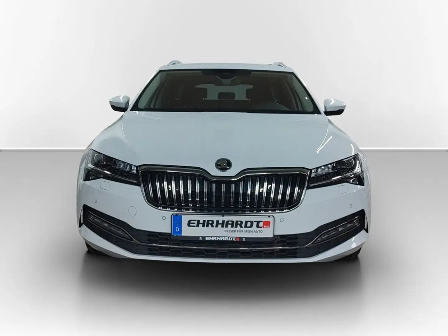Skoda Superb Combi 1.5 TSI DSG Style AHK*MATRIX*NAV*SHZ*ACC*... Weiß - 2